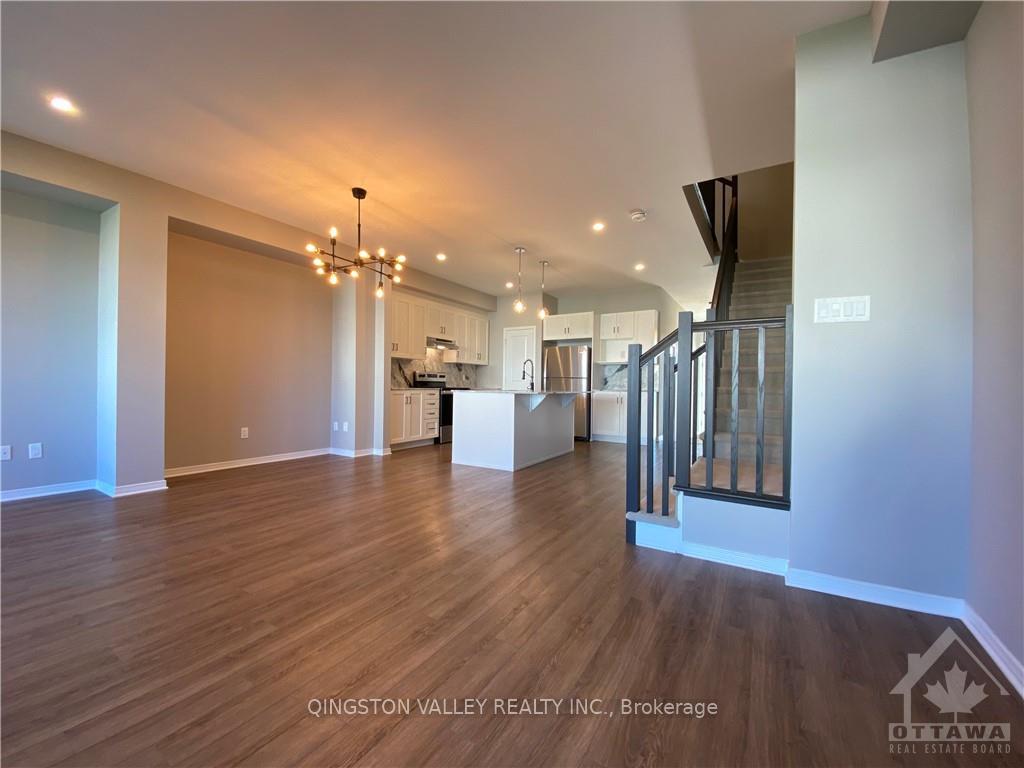 Photo 6 of 489 Cope Drive, Ottawa, Kanata - Emerald Meadows/Trailwest — HOMEH