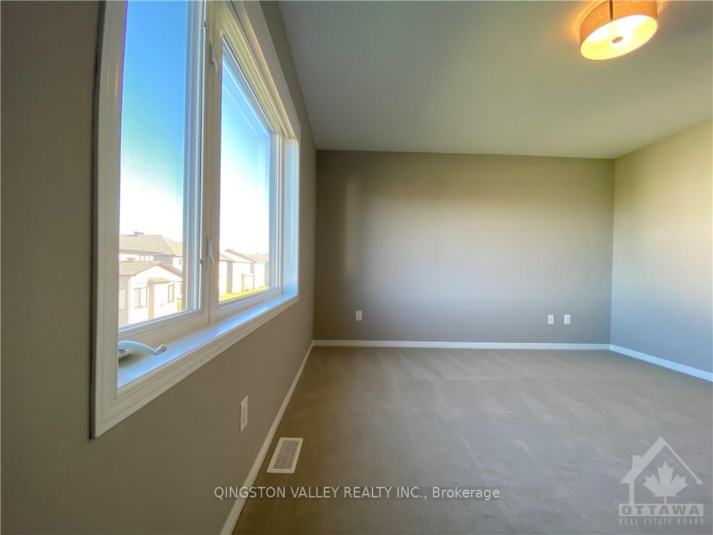 Photo 15 of 489 Cope Drive, Ottawa, Kanata - Emerald Meadows/Trailwest — HOMEH