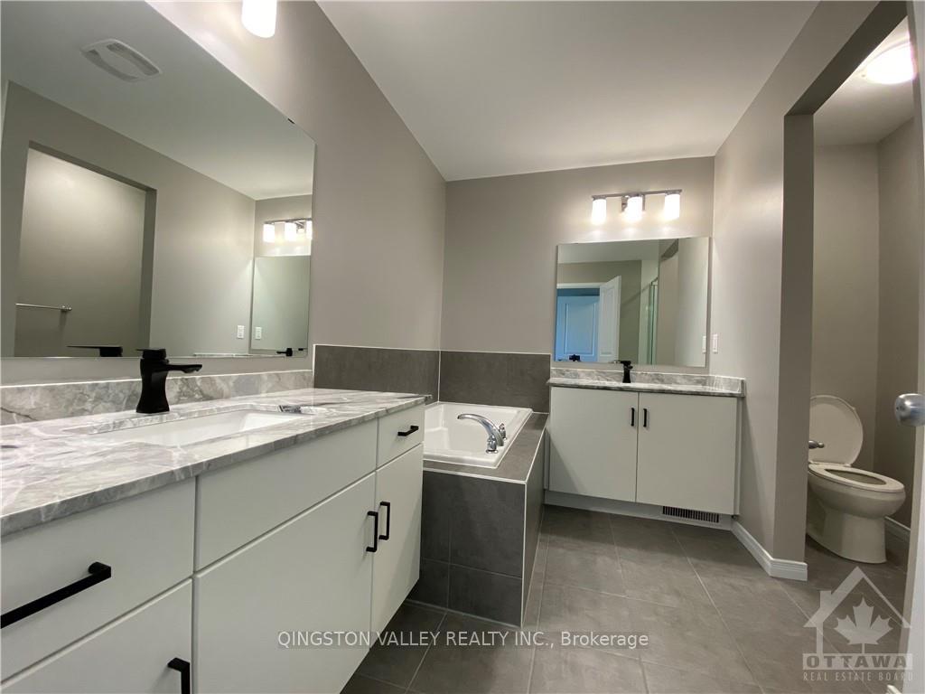 Photo 18 of 489 Cope Drive, Ottawa, Kanata - Emerald Meadows/Trailwest — HOMEH