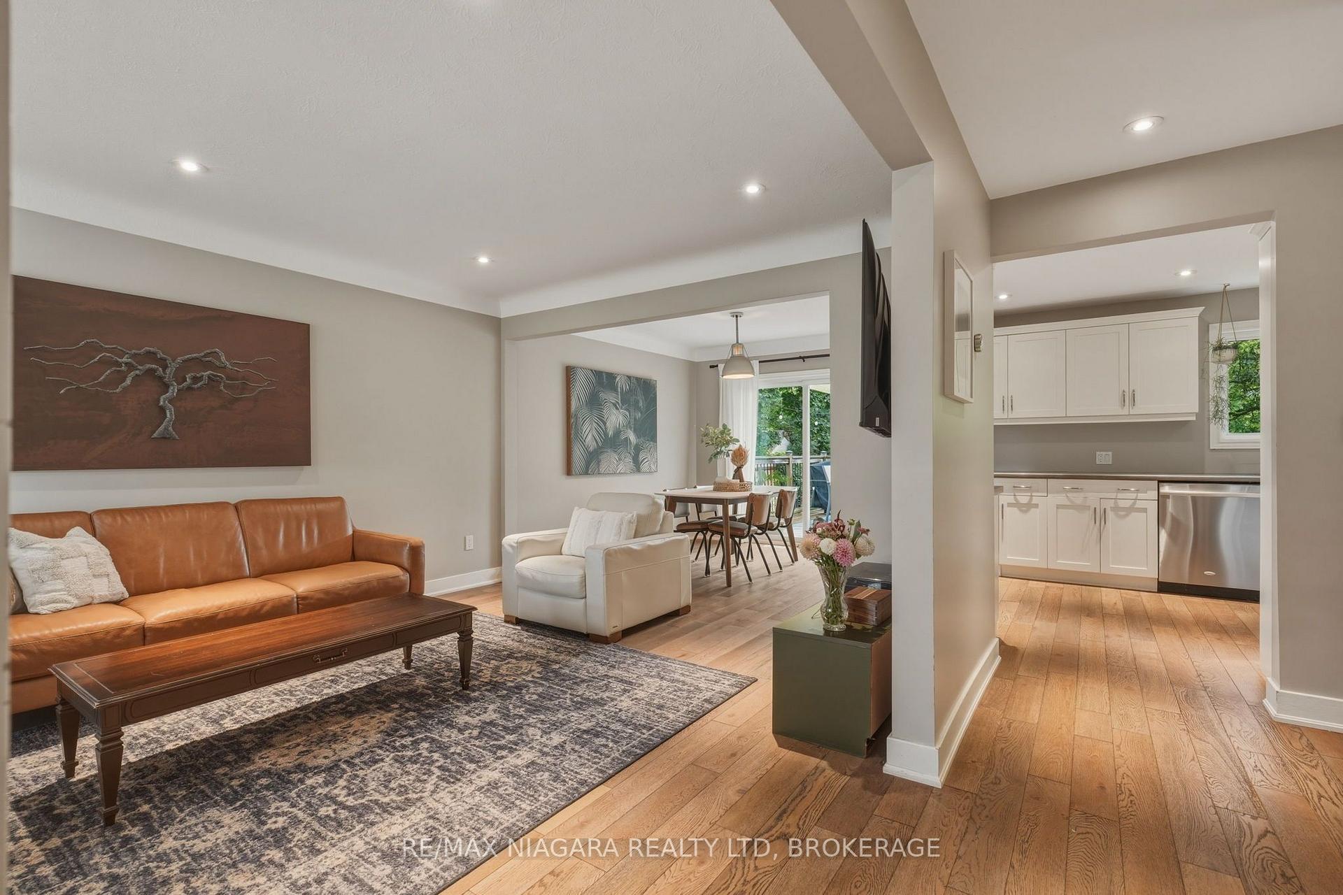Photo 20 of 9 Youngblut Avenue, St. Catharines, Vine/Linwell — HOMEH