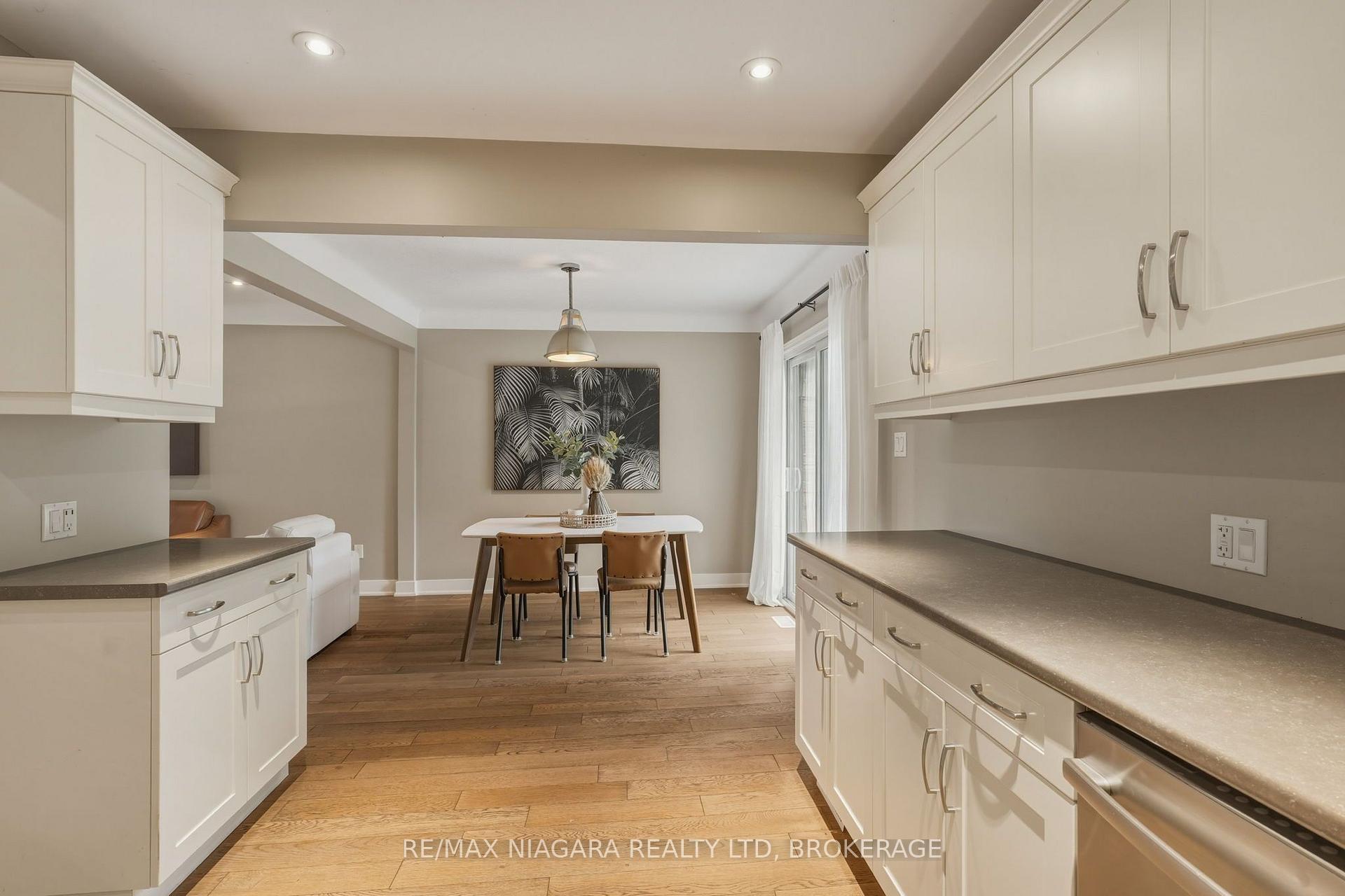 Photo 50 of 9 Youngblut Avenue, St. Catharines, Vine/Linwell — HOMEH