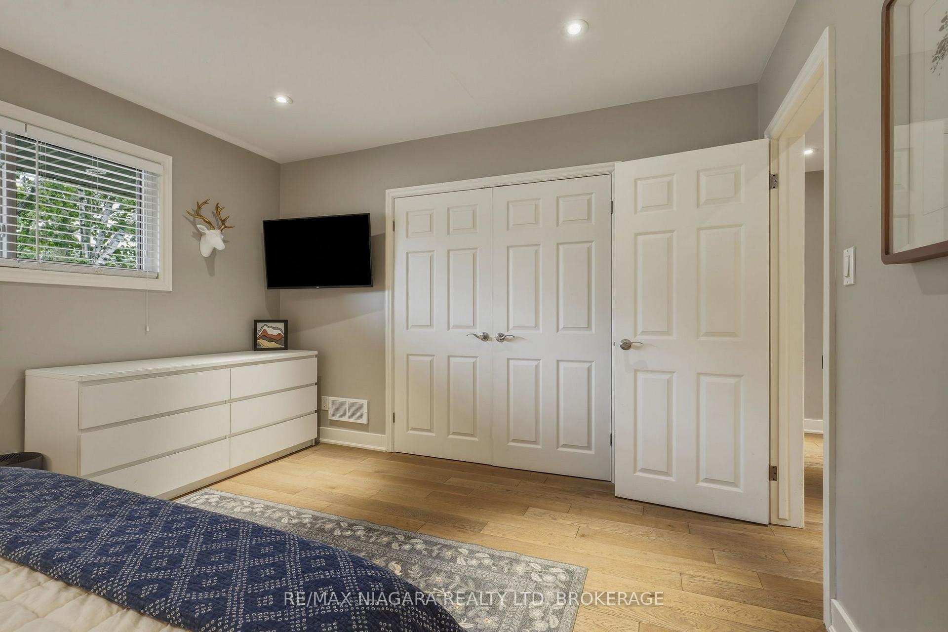 Photo 56 of 9 Youngblut Avenue, St. Catharines, Vine/Linwell — HOMEH