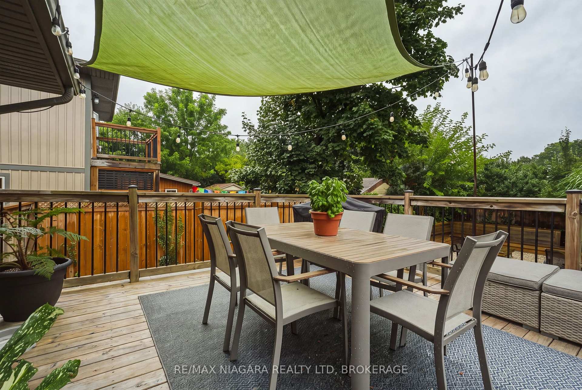 Photo 80 of 9 Youngblut Avenue, St. Catharines, Vine/Linwell — HOMEH