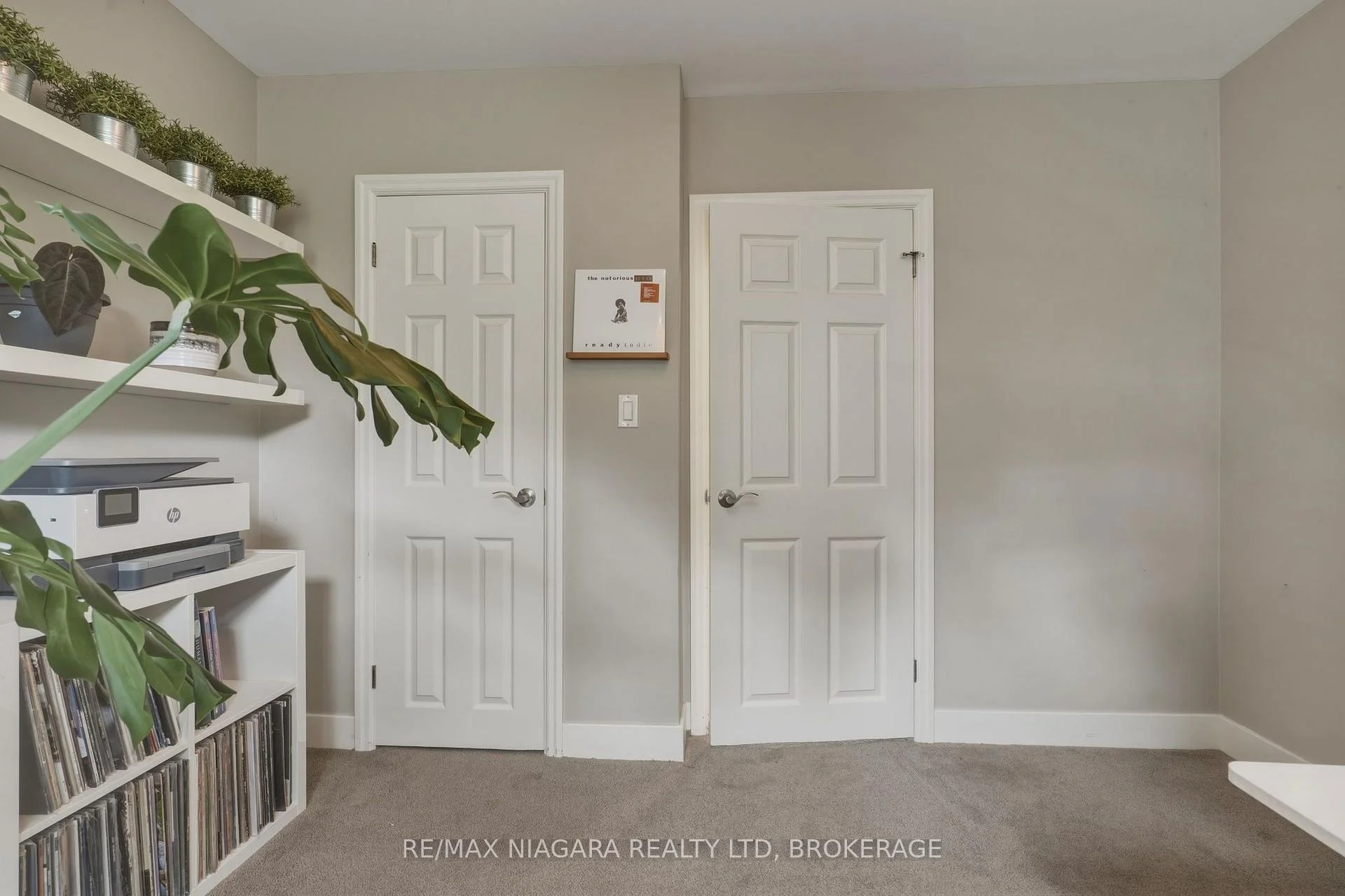 Photo 74 of 9 Youngblut Avenue, St. Catharines, Vine/Linwell — HOMEH