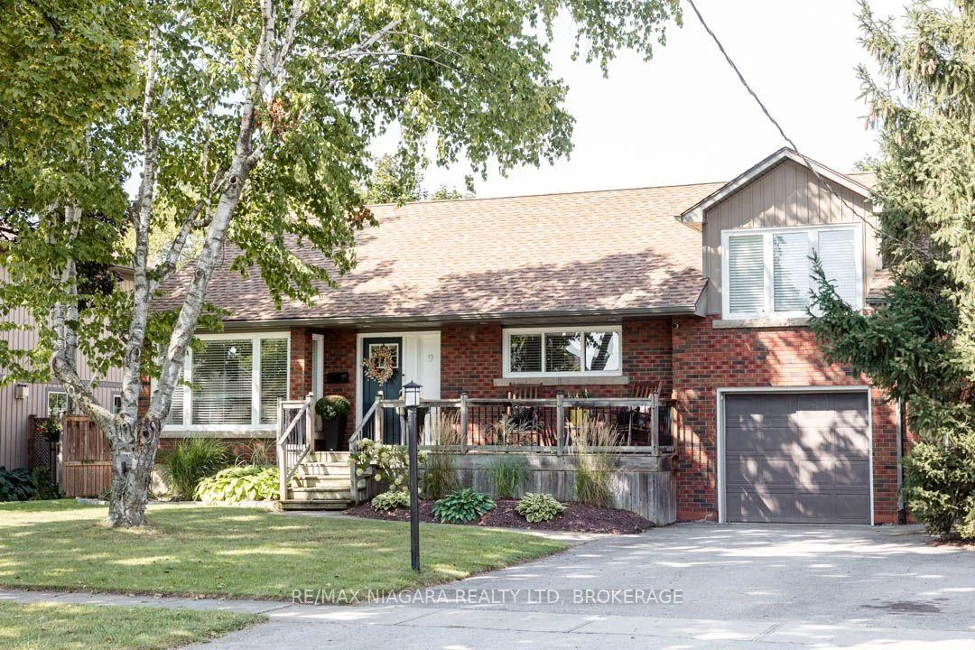 Photo 1 of 9 Youngblut Avenue, St. Catharines, Vine/Linwell — HOMEH