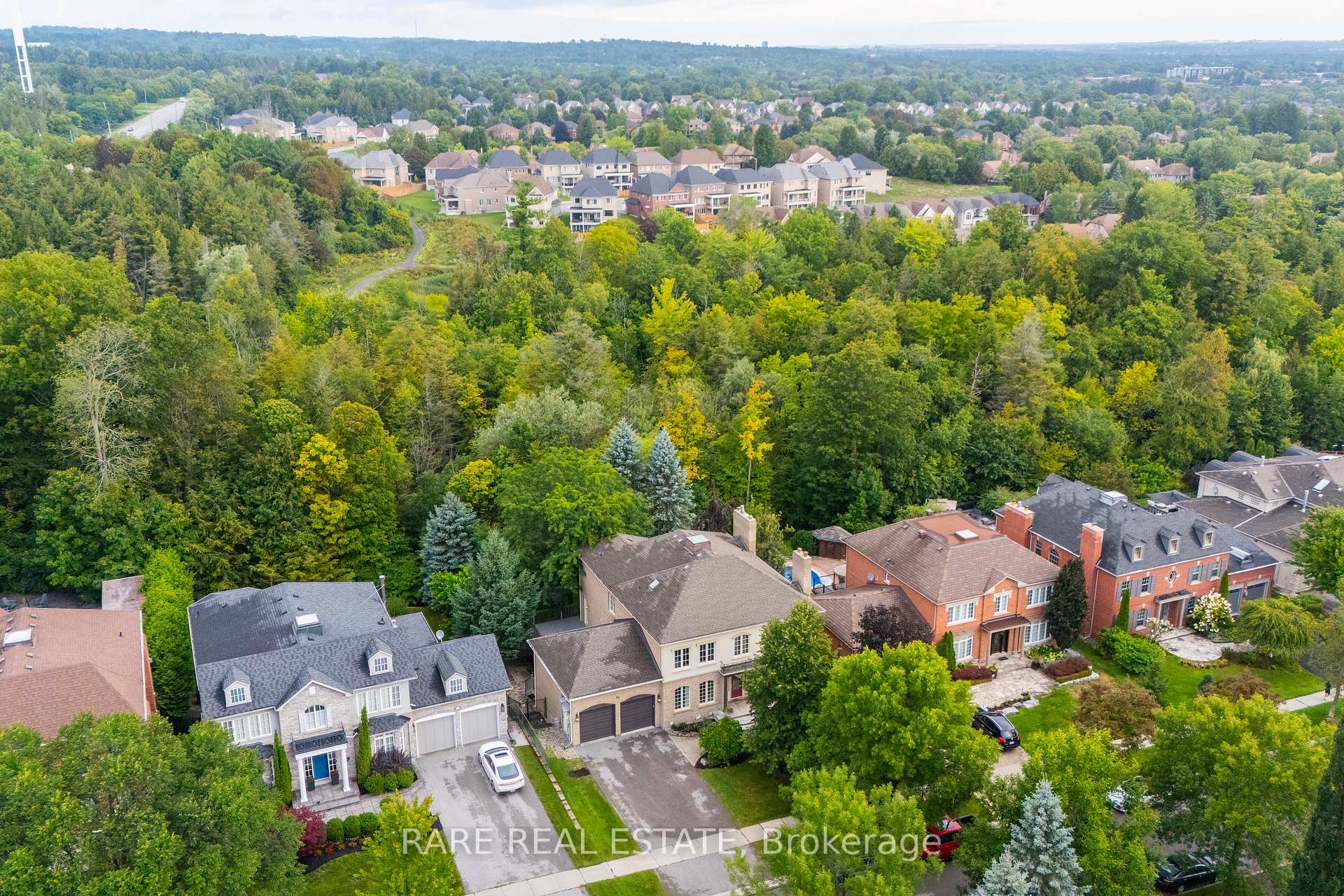 Photo 3 of 92 Willis Drive, Aurora, Aurora Highlands — HOMEH