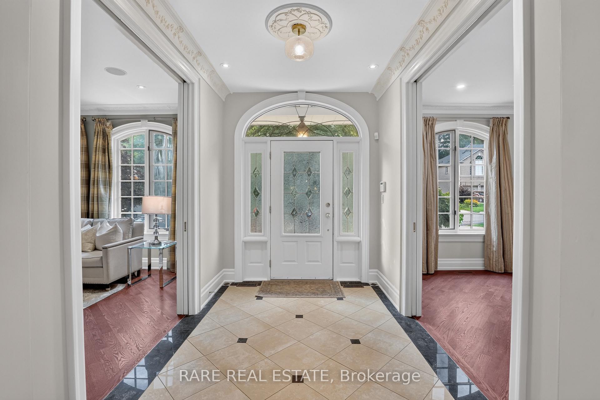 Photo 5 of 92 Willis Drive, Aurora, Aurora Highlands — HOMEH