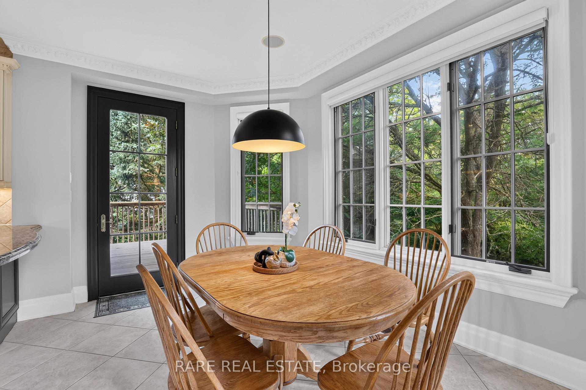 Photo 18 of 92 Willis Drive, Aurora, Aurora Highlands — HOMEH