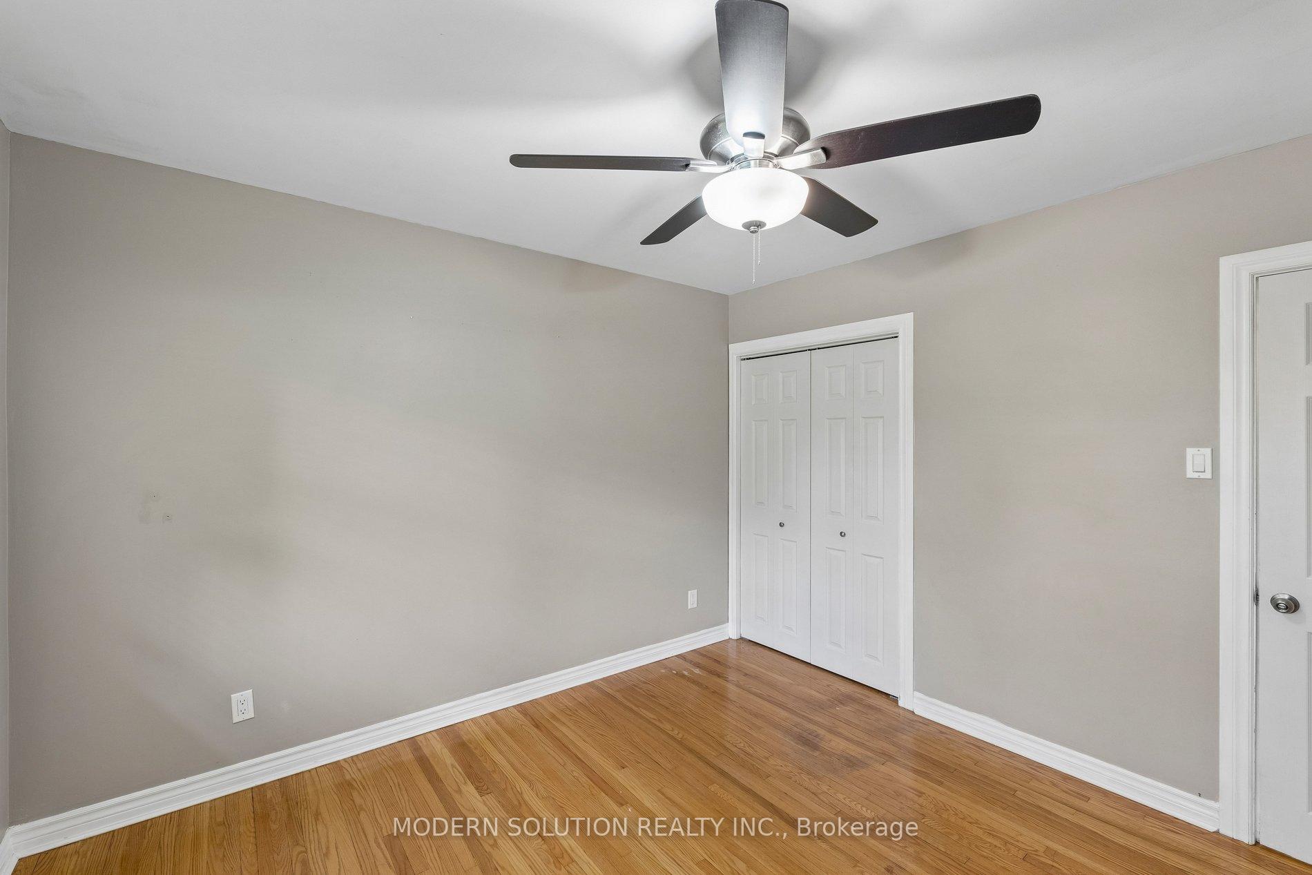 Photo 21 of 61 Godfrey Drive, London, East D — HOMEH