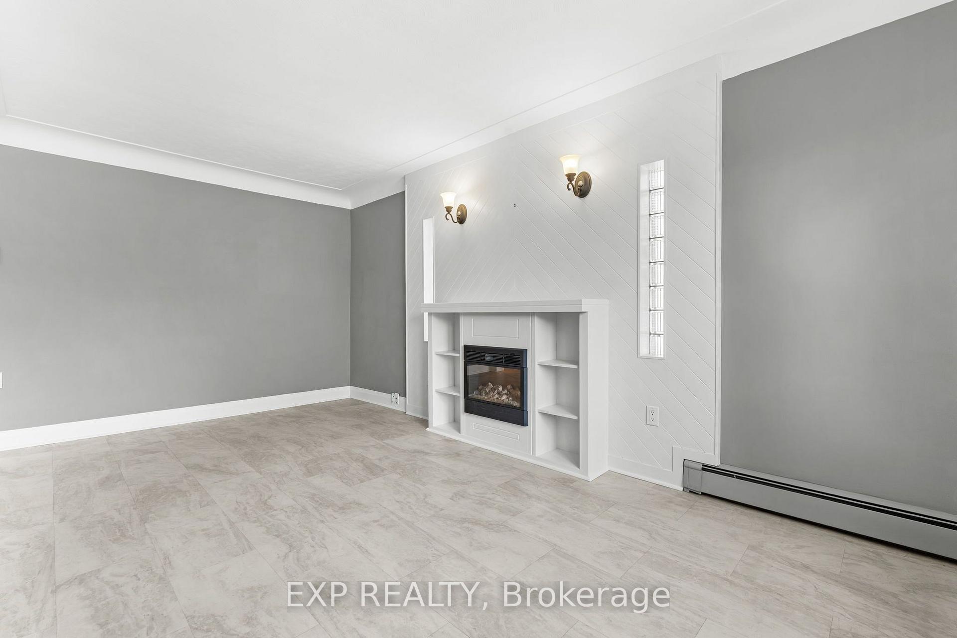 Photo 11 of 156 Park Row S, Hamilton, Delta — HOMEH