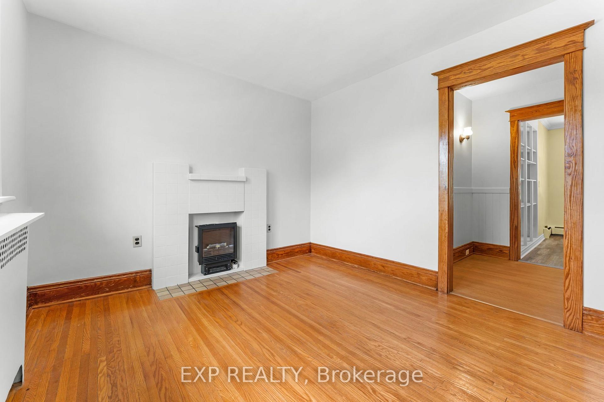 Photo 34 of 156 Park Row S, Hamilton, Delta — HOMEH