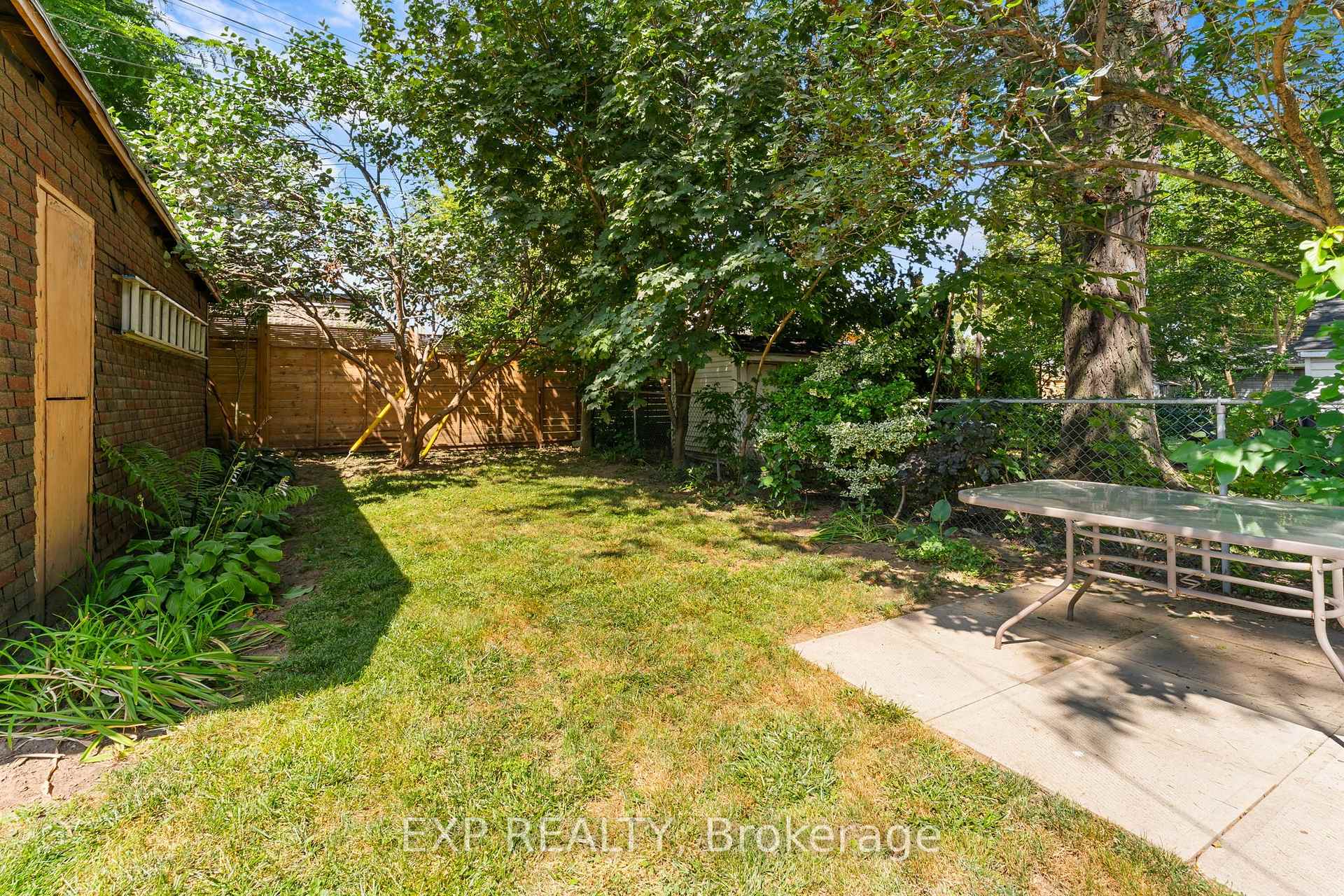 Photo 38 of 156 Park Row S, Hamilton, Delta — HOMEH