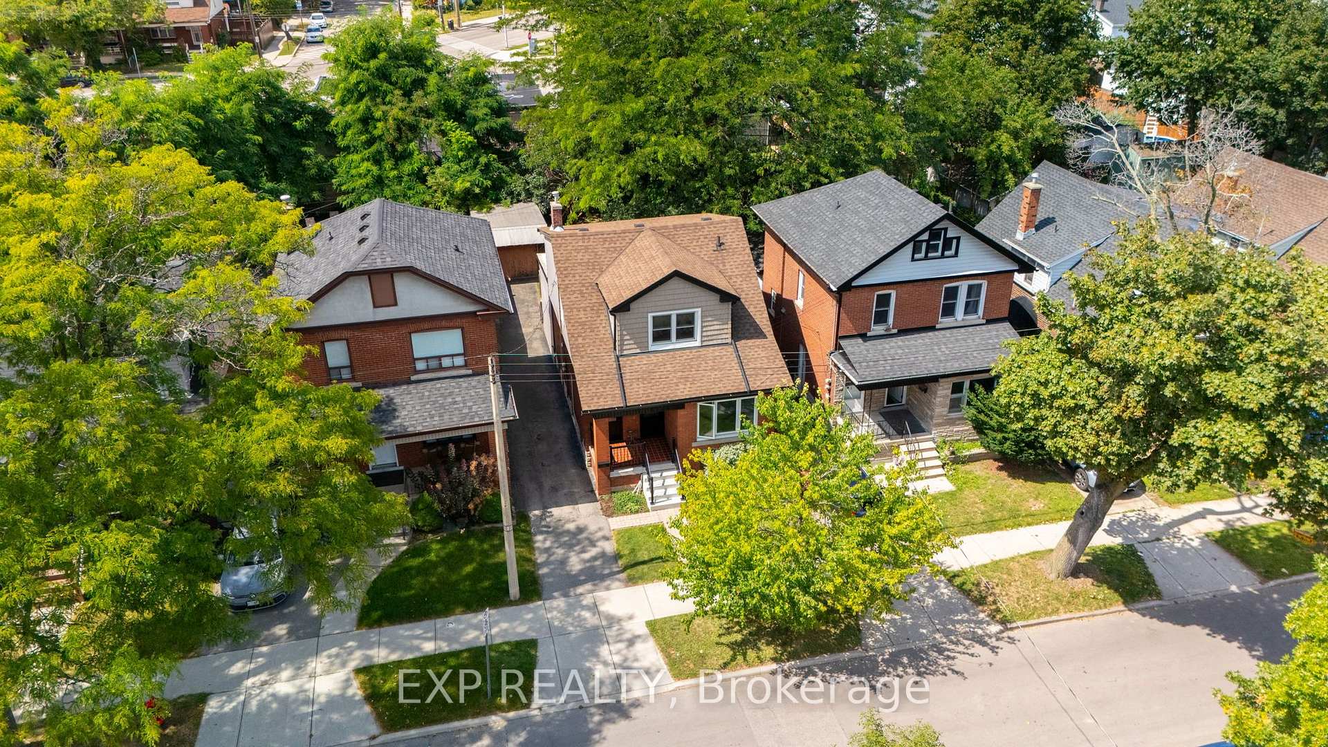 Photo 49 of 156 Park Row S, Hamilton, Delta — HOMEH