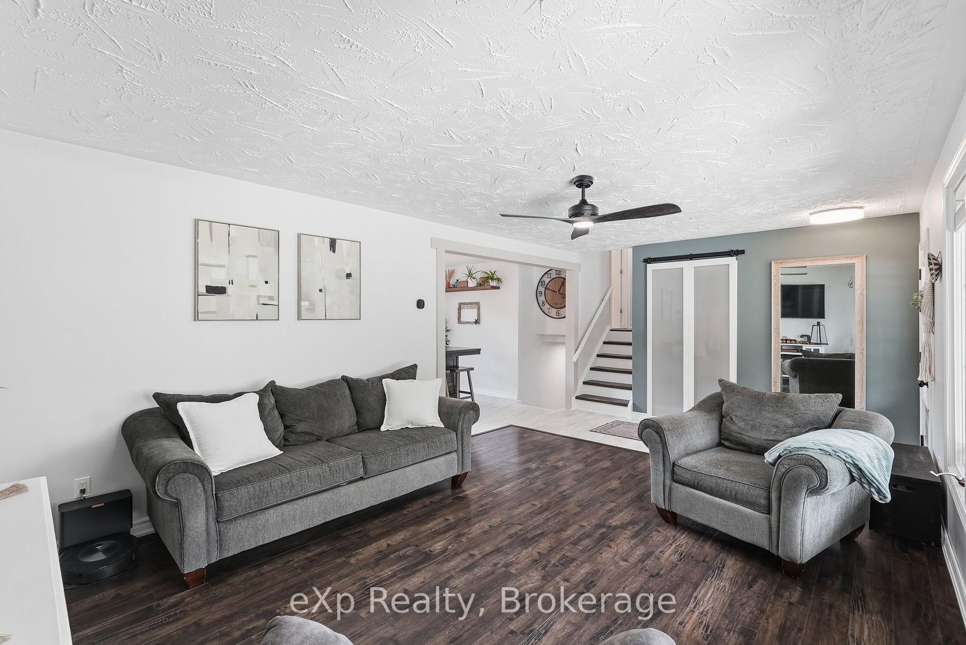 Photo 9 of 541 Oakview Crescent, Wellington North, Mount Forest — HOMEH