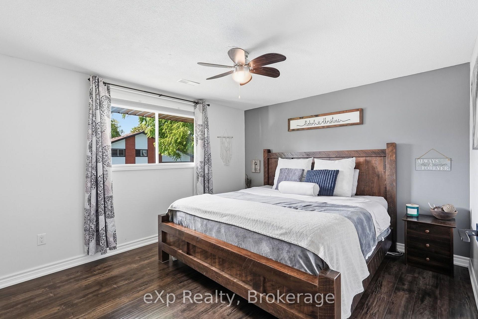 Photo 20 of 541 Oakview Crescent, Wellington North, Mount Forest — HOMEH