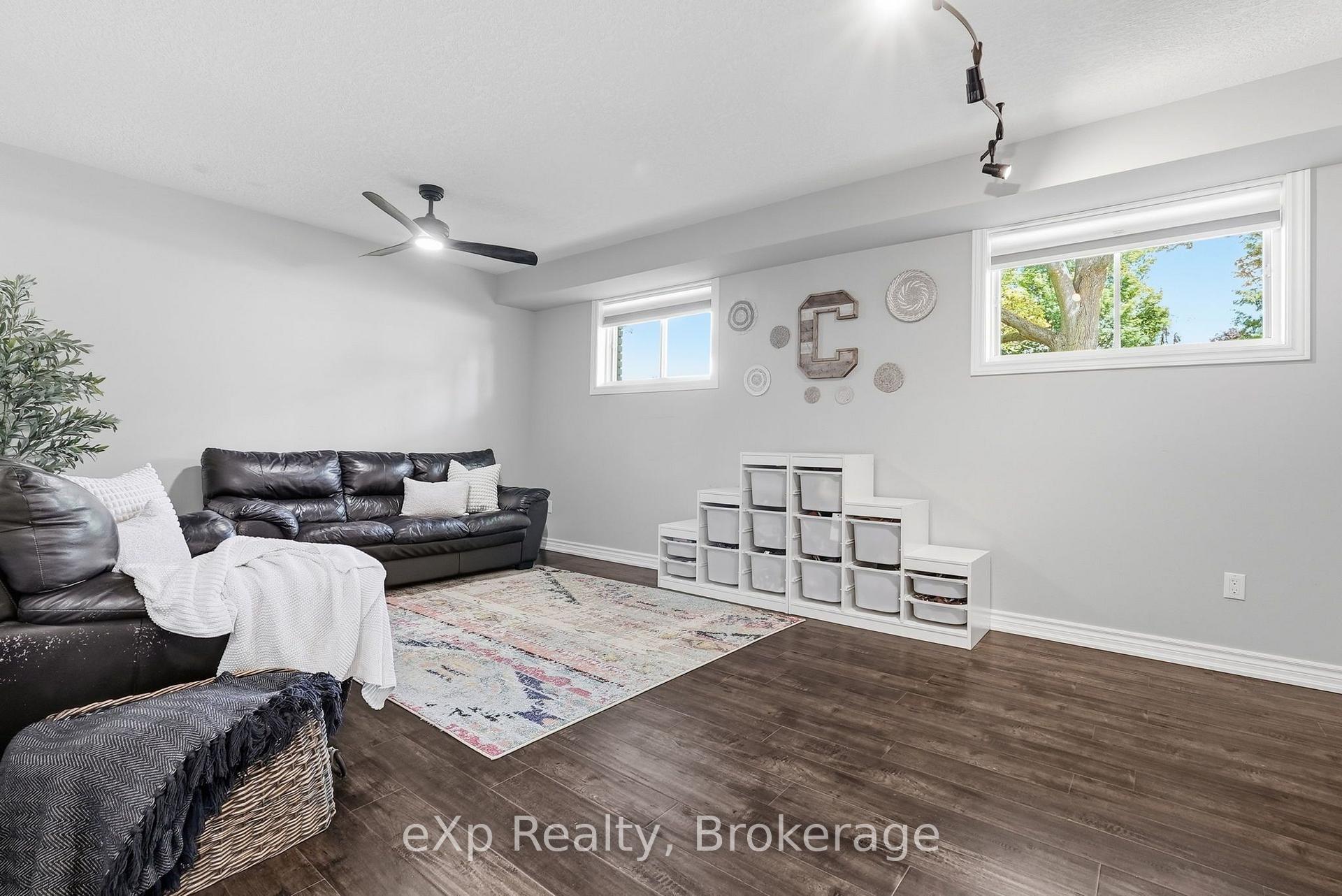 Photo 25 of 541 Oakview Crescent, Wellington North, Mount Forest — HOMEH