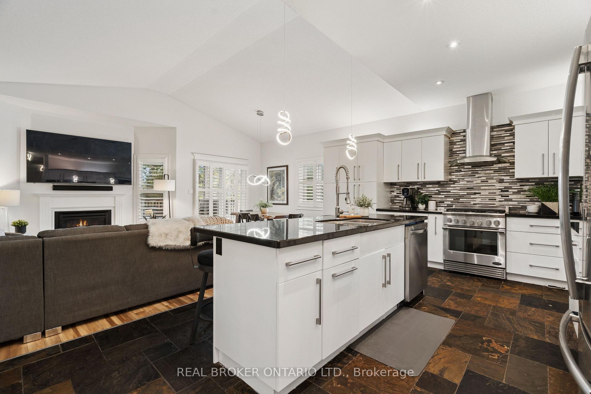 Photo 9 of 108 Hampson Crescent, Guelph/Eramosa, Rockwood — HOMEH