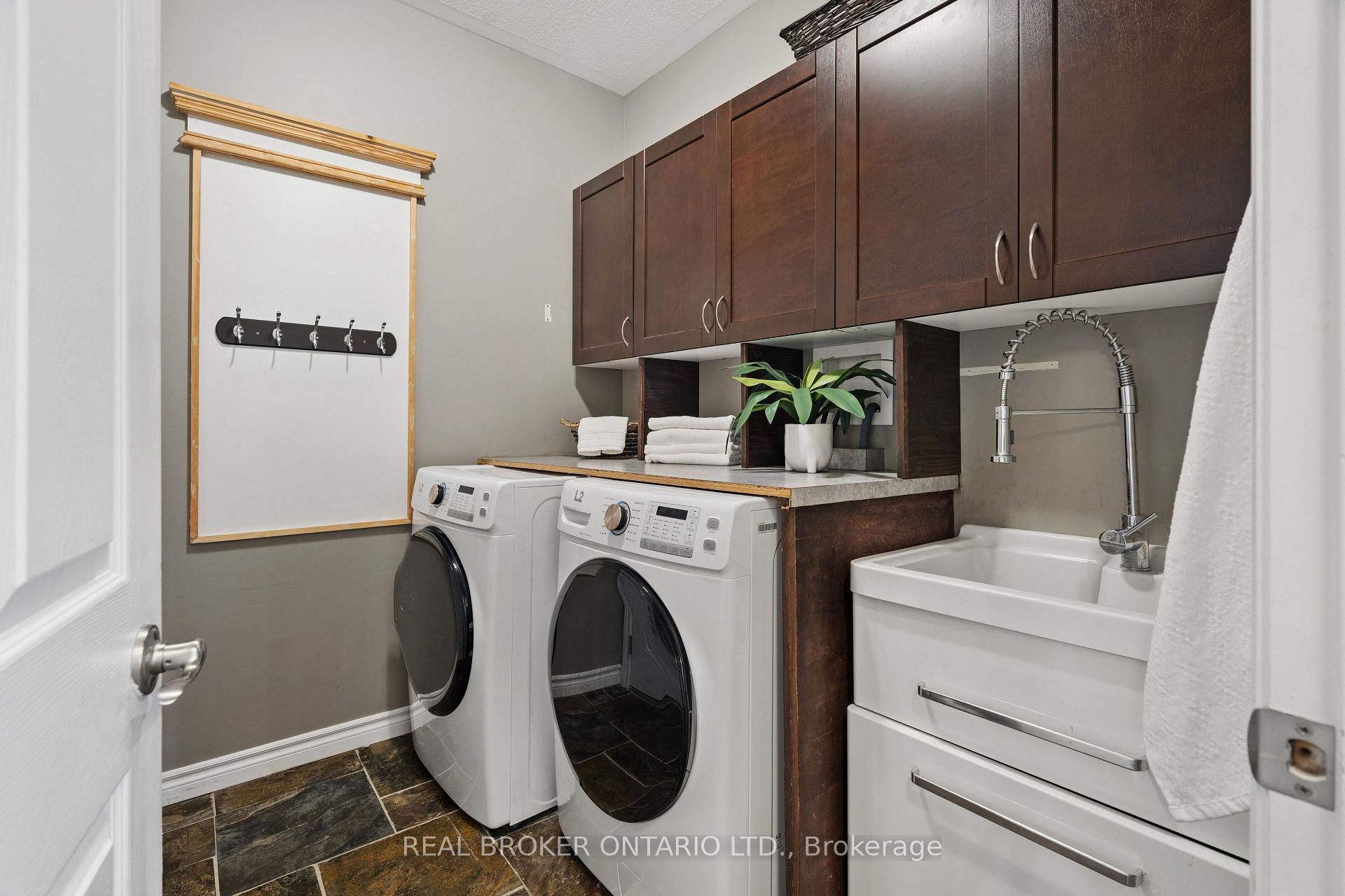 Photo 28 of 108 Hampson Crescent, Guelph/Eramosa, Rockwood — HOMEH