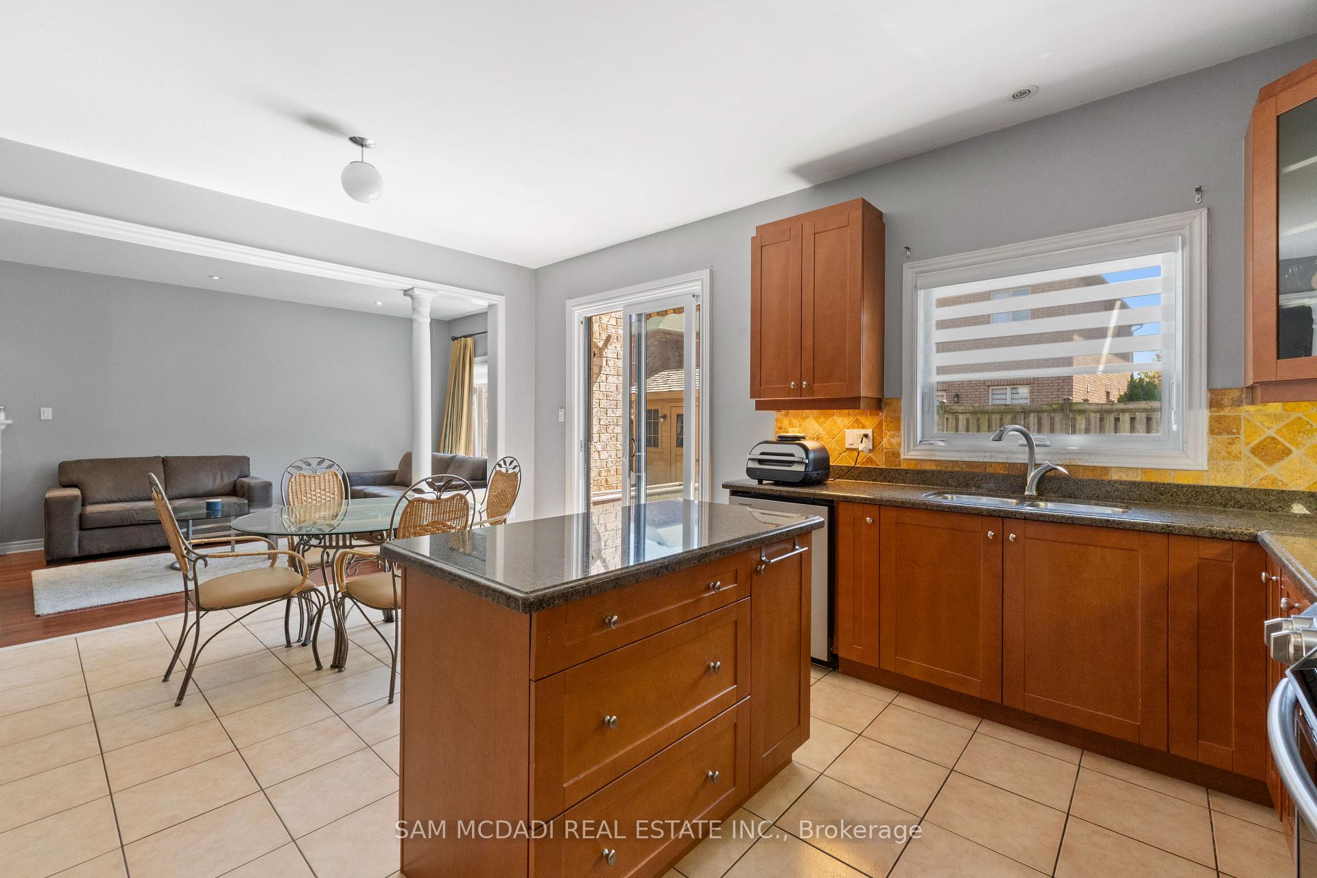 Photo 10 of 2476 Palmerston Road, Oakville, Joshua Creek — HOMEH