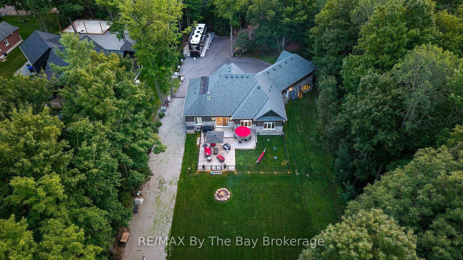 Photo 5 of 81 Spruce Street, Tiny, Rural Tiny — HOMEH
