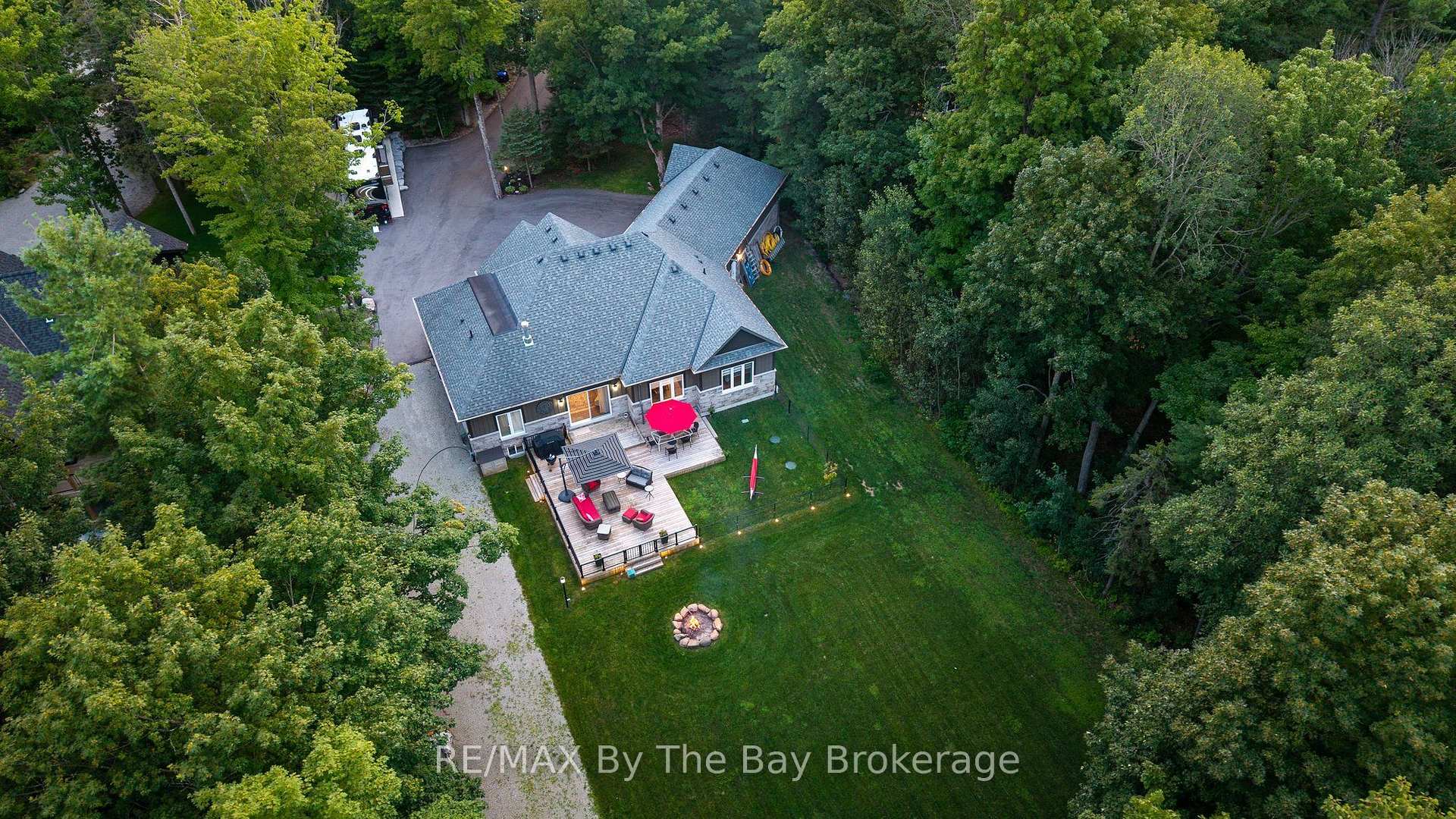 Photo 24 of 81 Spruce Street, Tiny, Rural Tiny — HOMEH