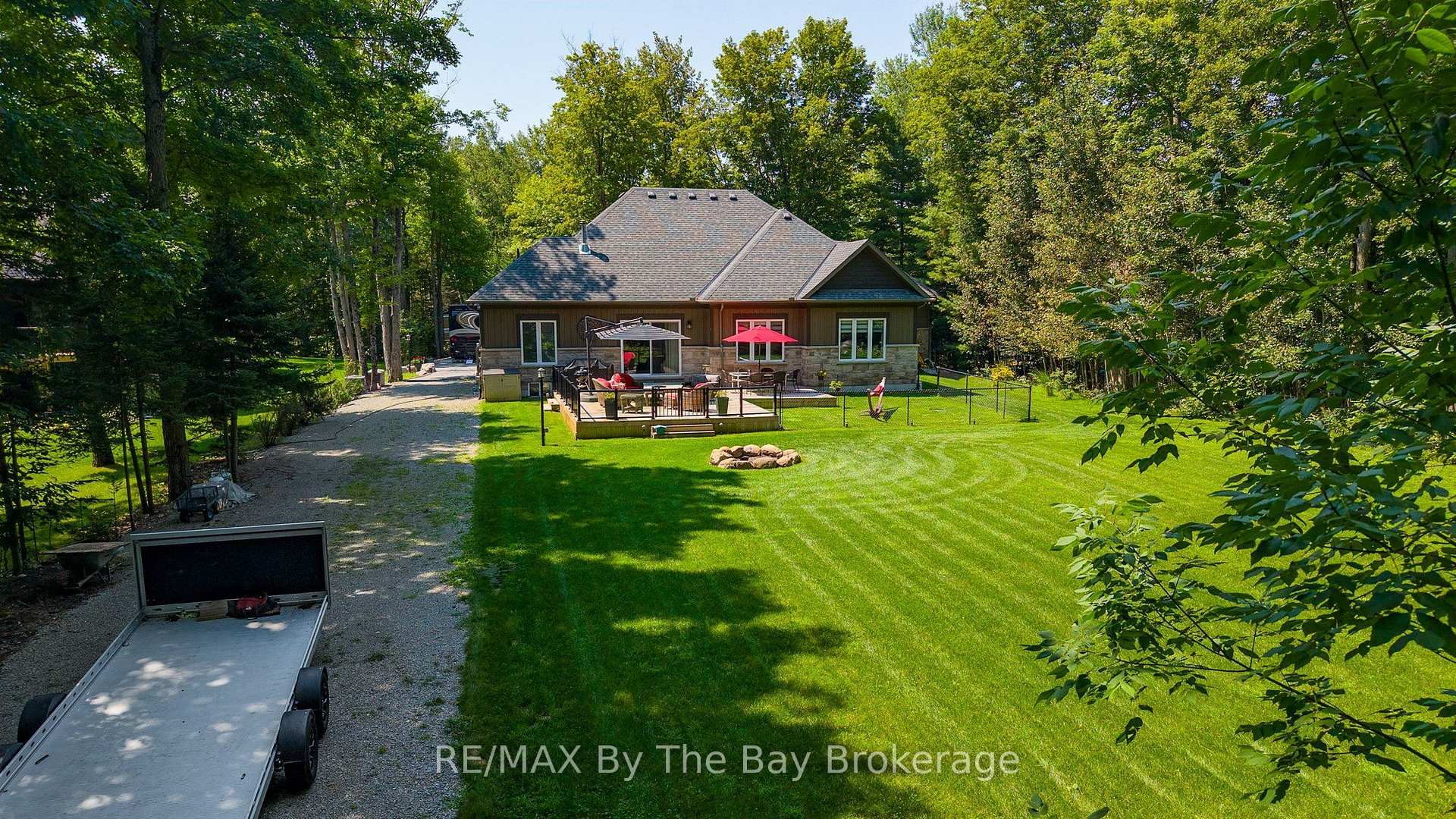 Photo 31 of 81 Spruce Street, Tiny, Rural Tiny — HOMEH