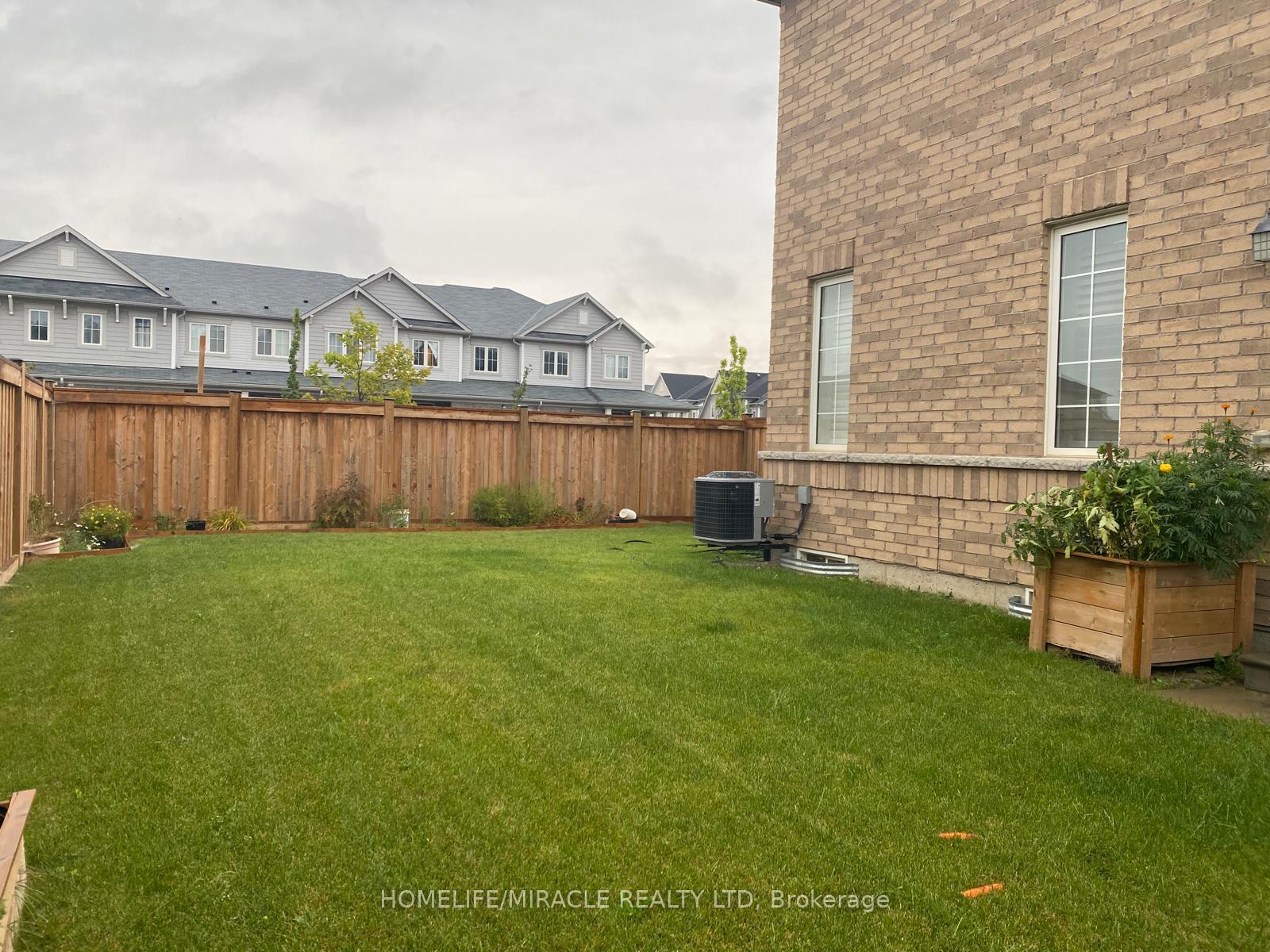 Photo 37 of 19 Mcwatters Street, Hamilton, Binbrook — HOMEH