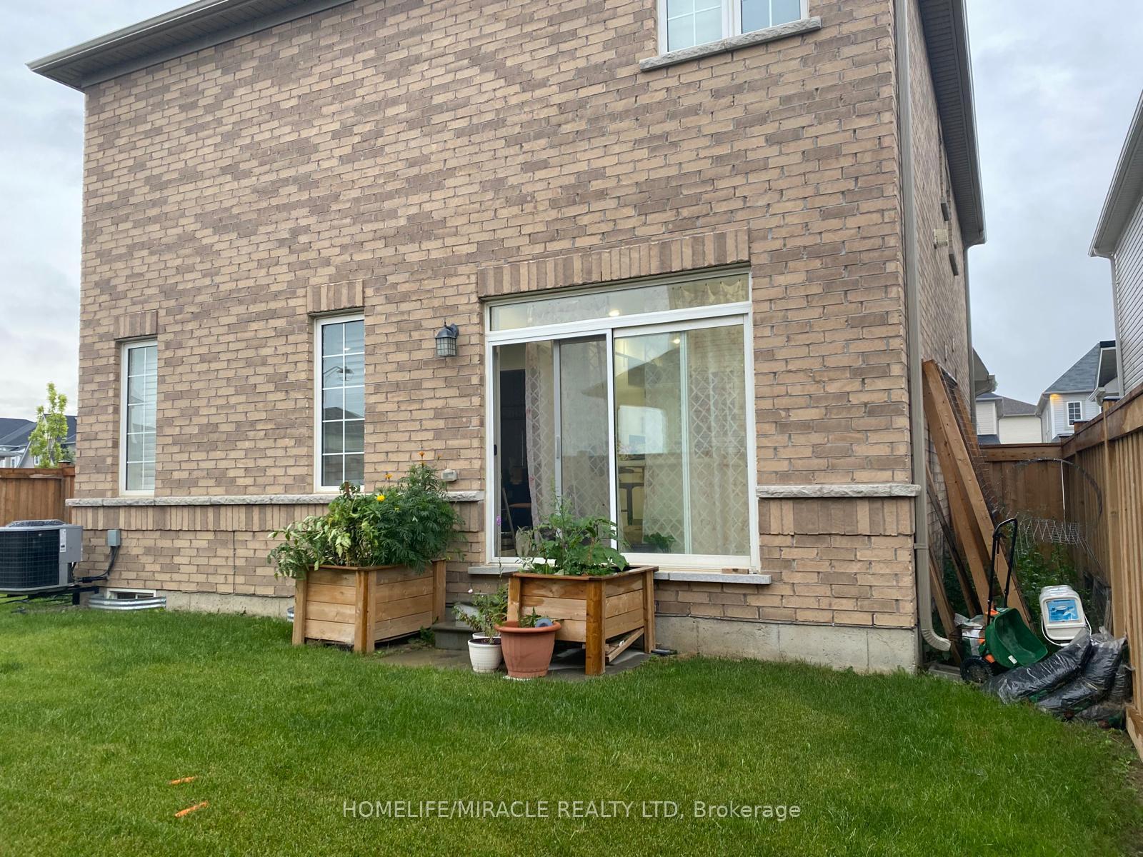 Photo 38 of 19 Mcwatters Street, Hamilton, Binbrook — HOMEH
