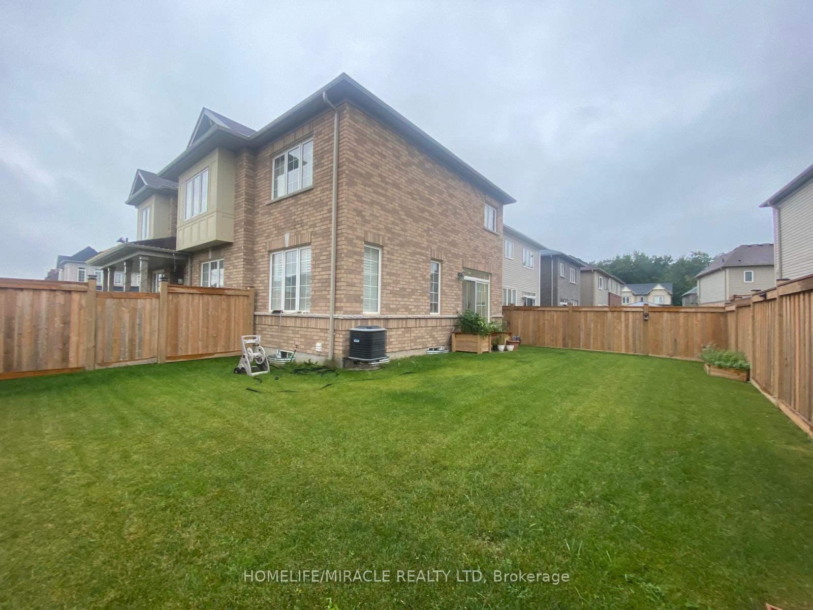 Photo 39 of 19 Mcwatters Street, Hamilton, Binbrook — HOMEH