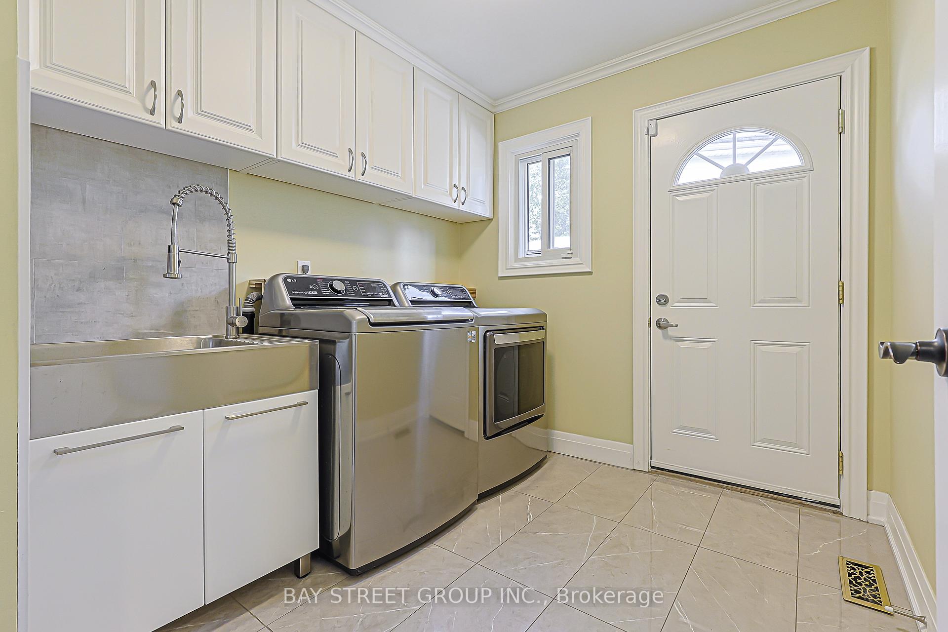 Photo 18 of 12 Jill Court, Markham, Markham Village — HOMEH