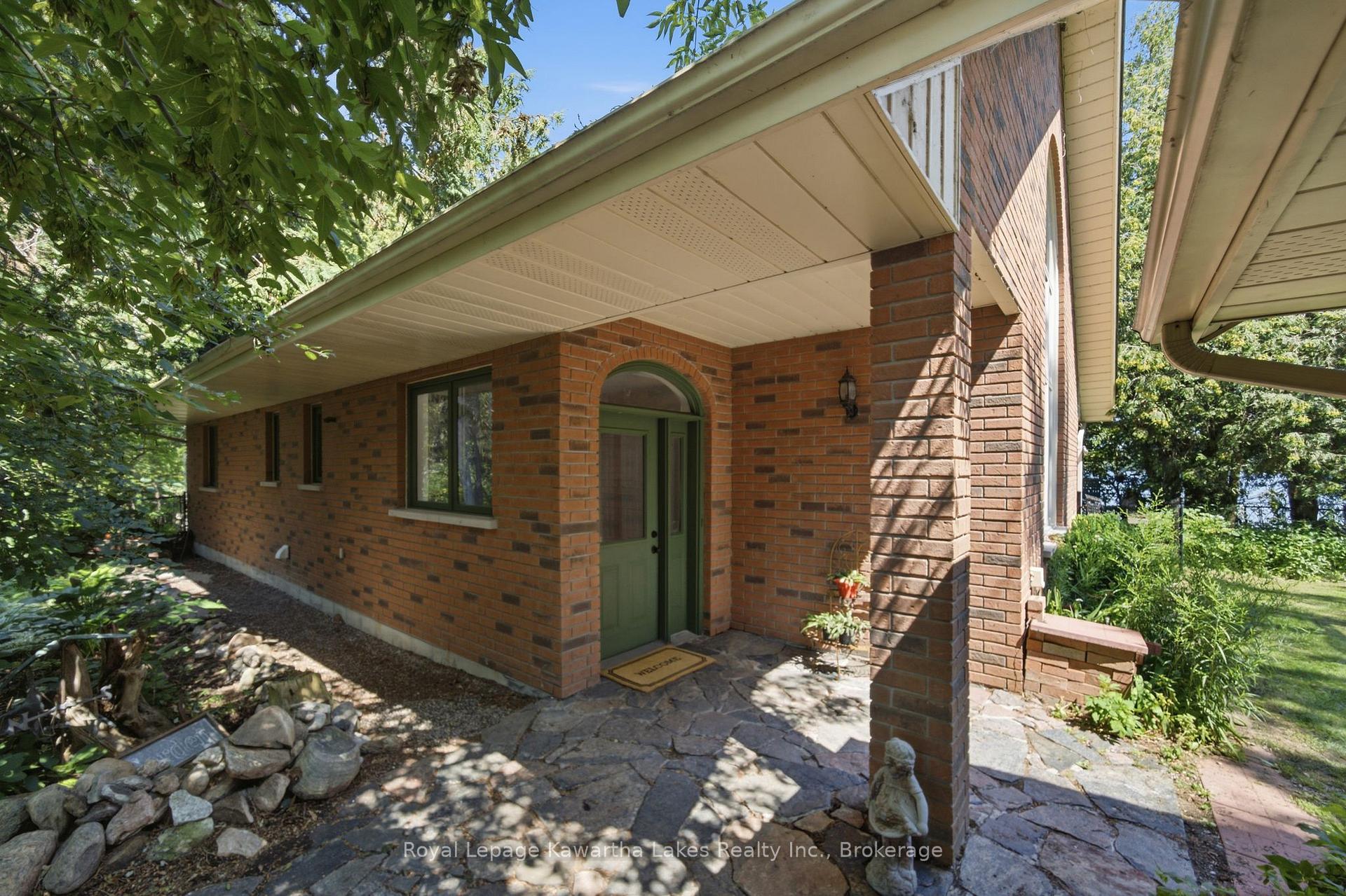 Photo 5 of 100 Pinewood Boulevard, Kawartha Lakes, Carden — HOMEH
