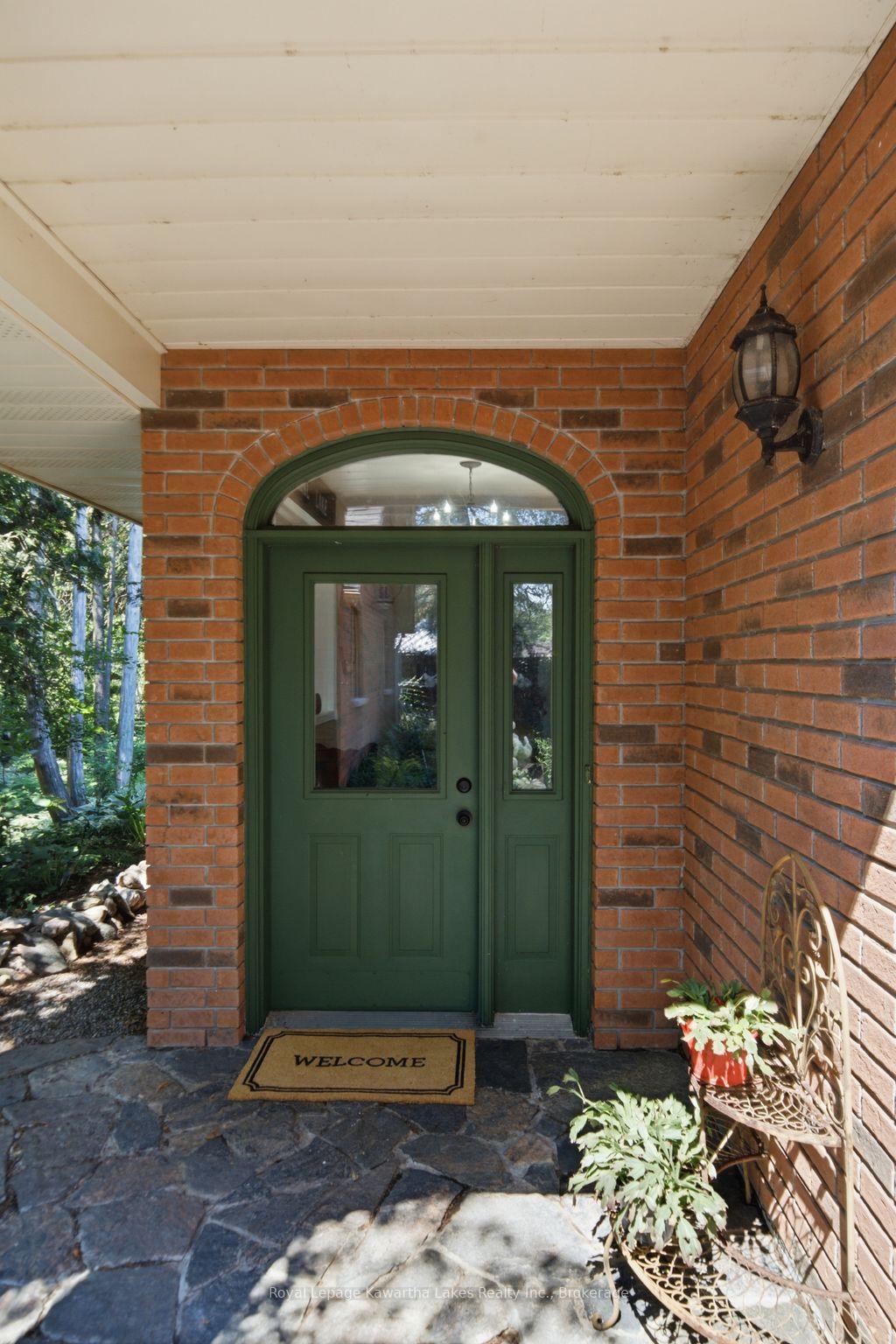 Photo 6 of 100 Pinewood Boulevard, Kawartha Lakes, Carden — HOMEH