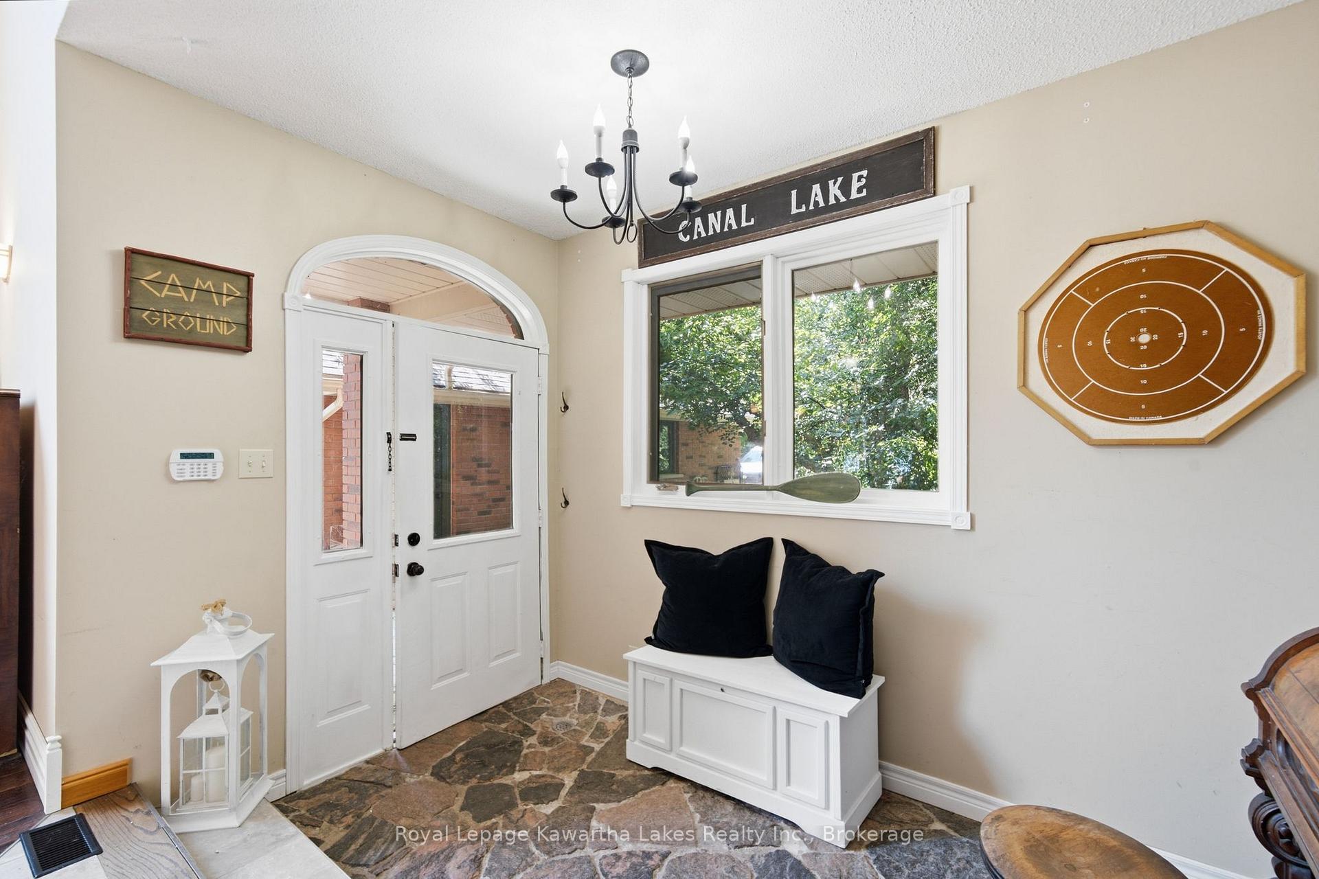 Photo 7 of 100 Pinewood Boulevard, Kawartha Lakes, Carden — HOMEH