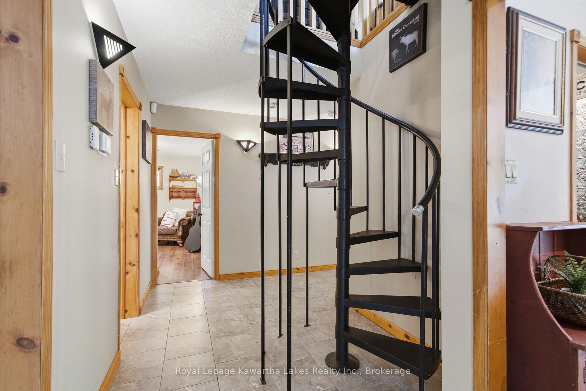 Photo 25 of 100 Pinewood Boulevard, Kawartha Lakes, Carden — HOMEH