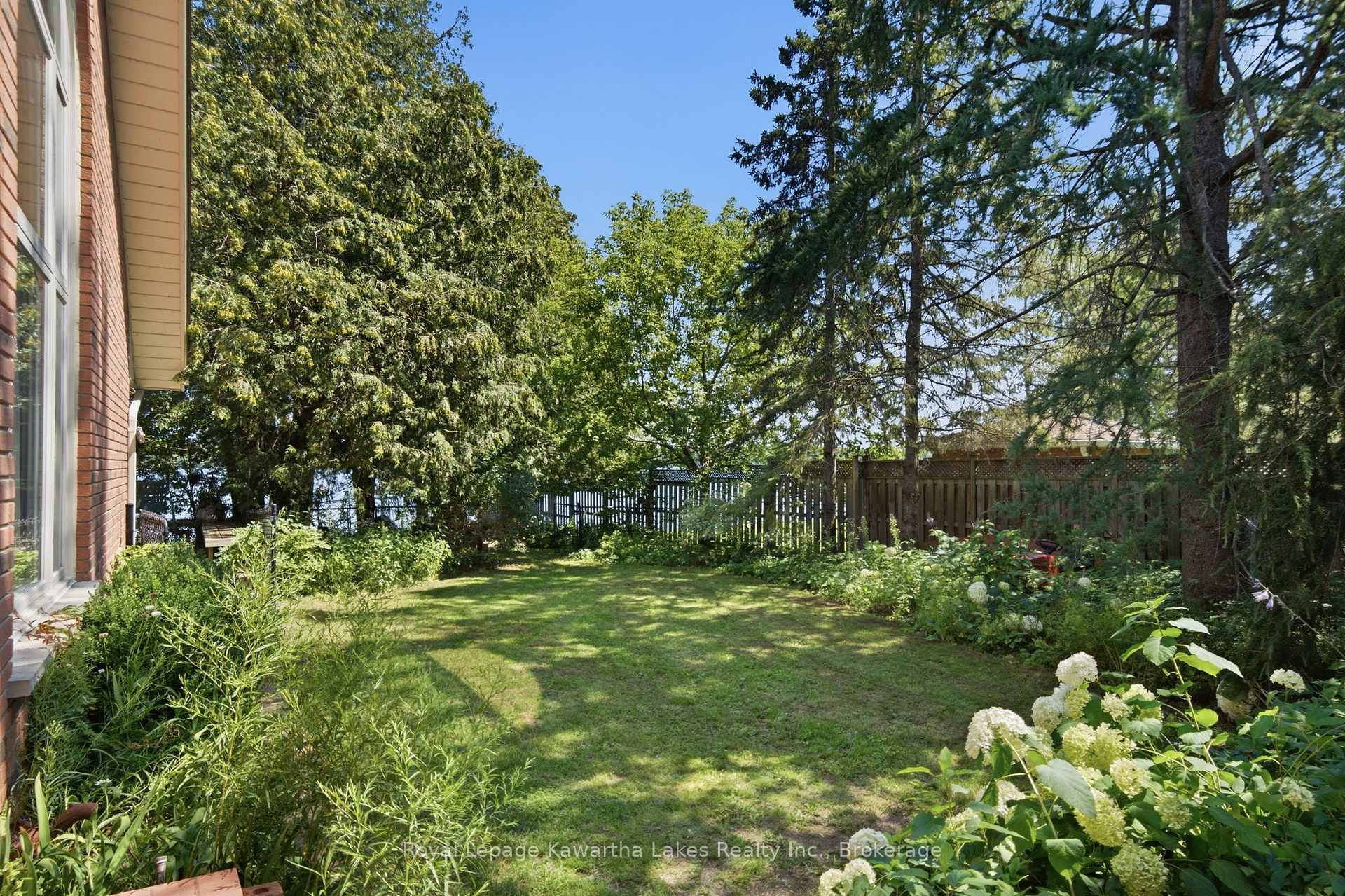 Photo 38 of 100 Pinewood Boulevard, Kawartha Lakes, Carden — HOMEH