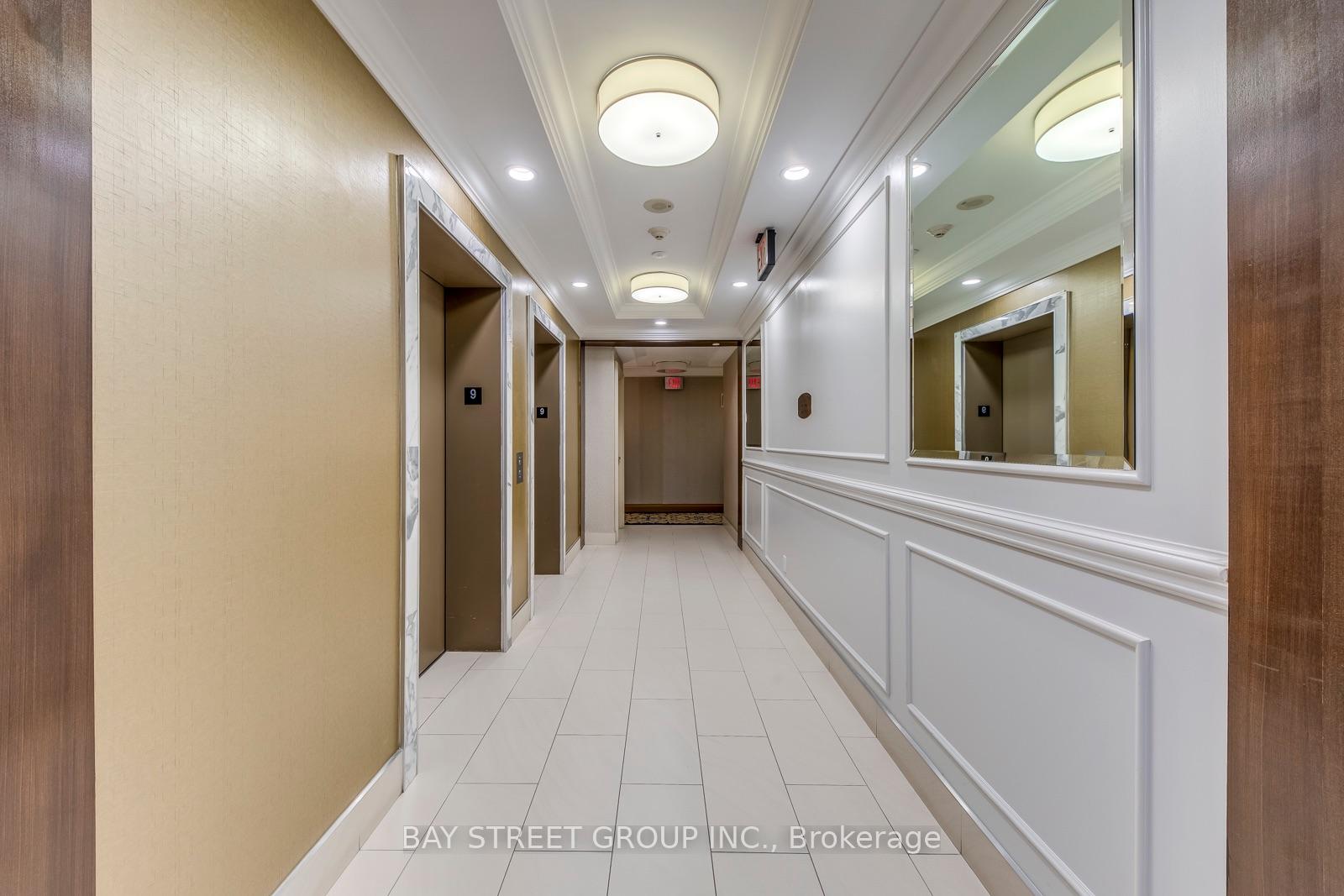 Photo 5 of Unit 911, 38 Cedarland Drive, Markham, Unionville — HOMEH