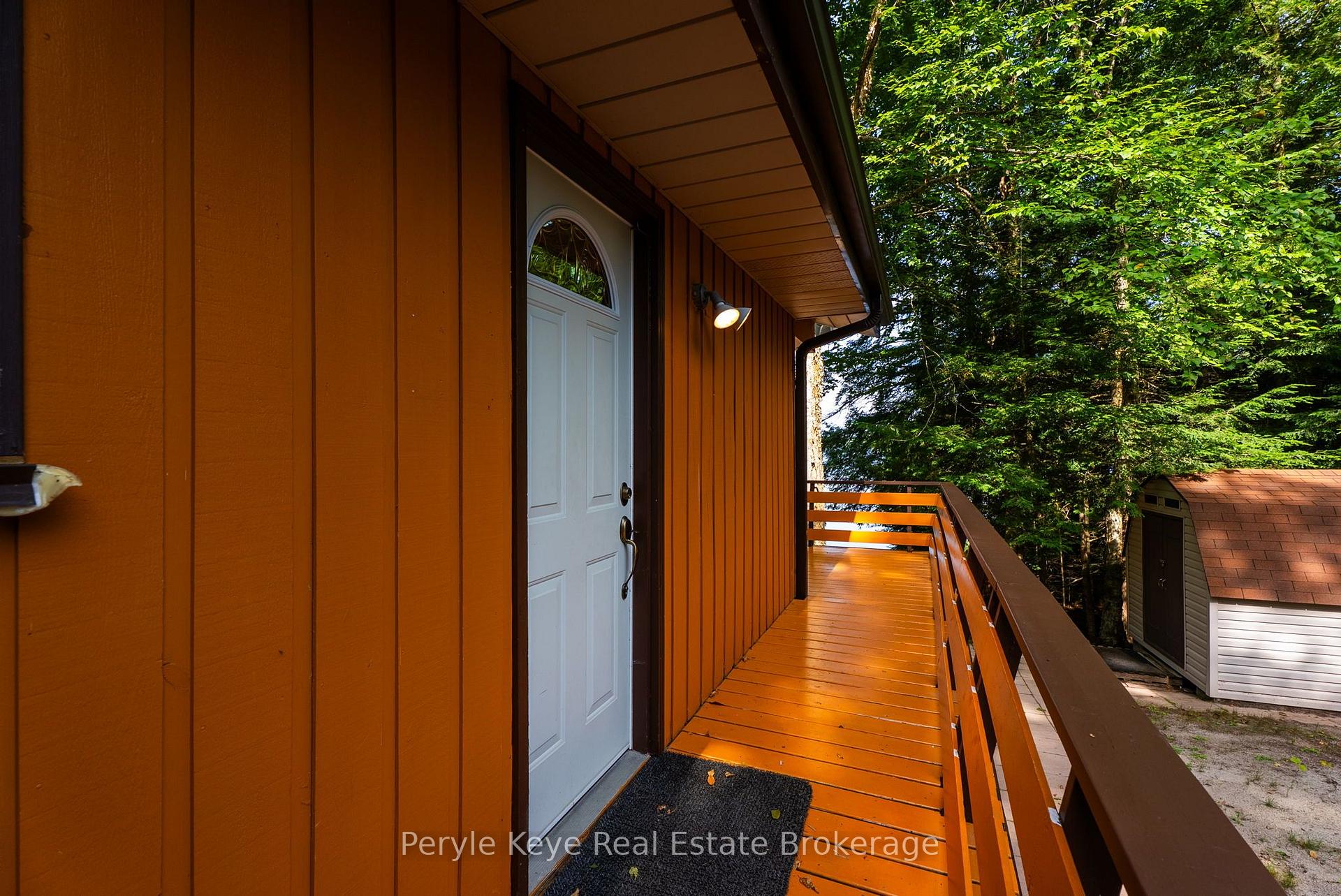 Photo 9 of 1160 Lakeshore Drive S, Bracebridge, Oakley — HOMEH