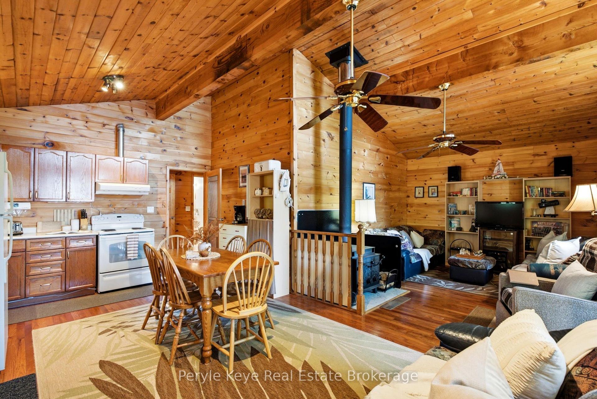 Photo 12 of 1160 Lakeshore Drive S, Bracebridge, Oakley — HOMEH