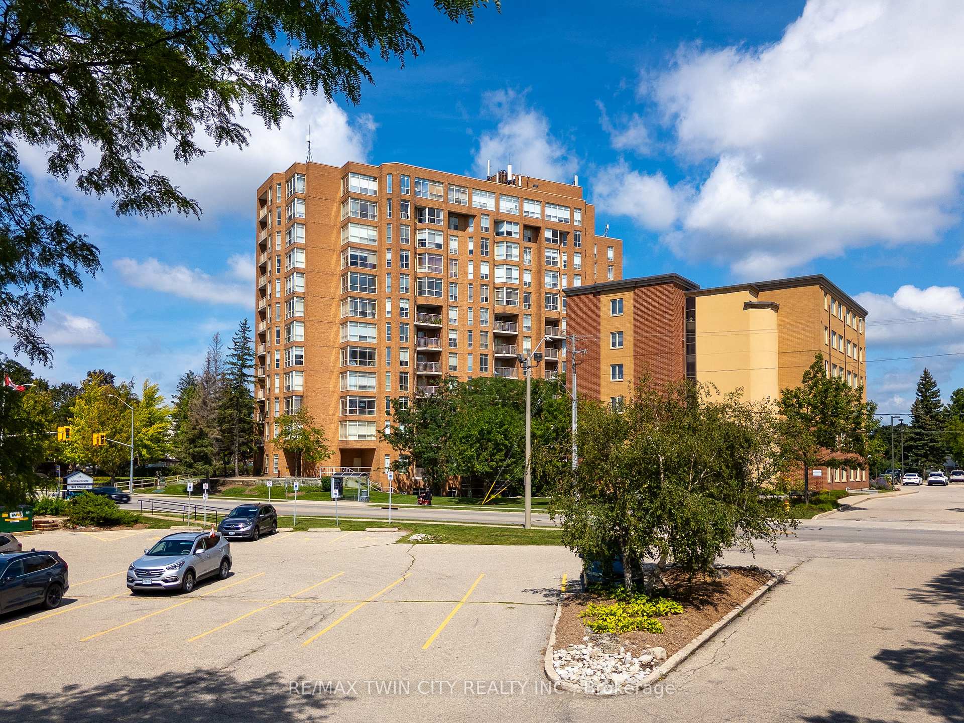 Photo 44 of Unit 207, 1414 King Street E, Kitchener, King East — HOMEH