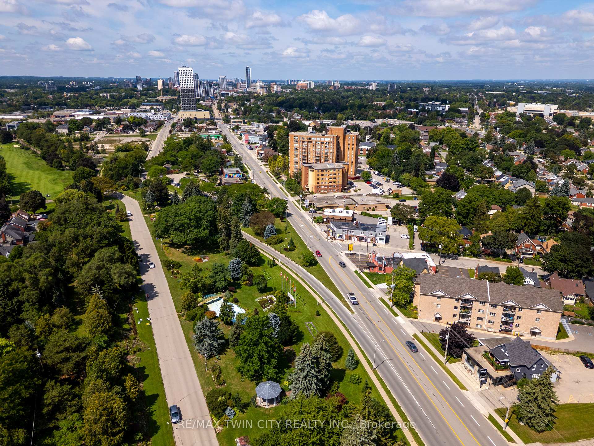 Photo 46 of Unit 207, 1414 King Street E, Kitchener, King East — HOMEH