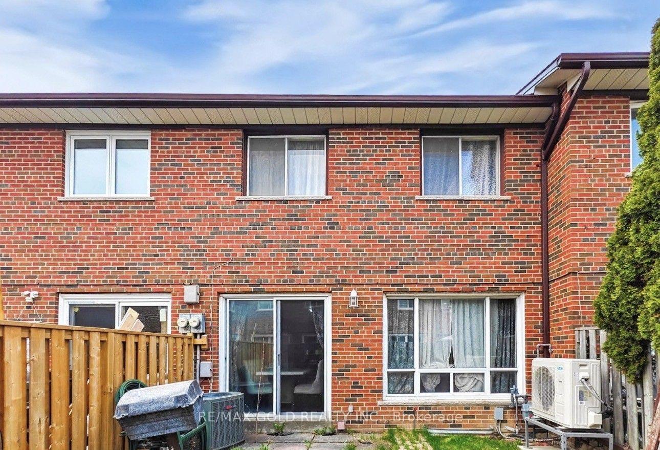 Photo 21 of Unit 8, 7033 Netherbrae Road, Mississauga, Malton — HOMEH