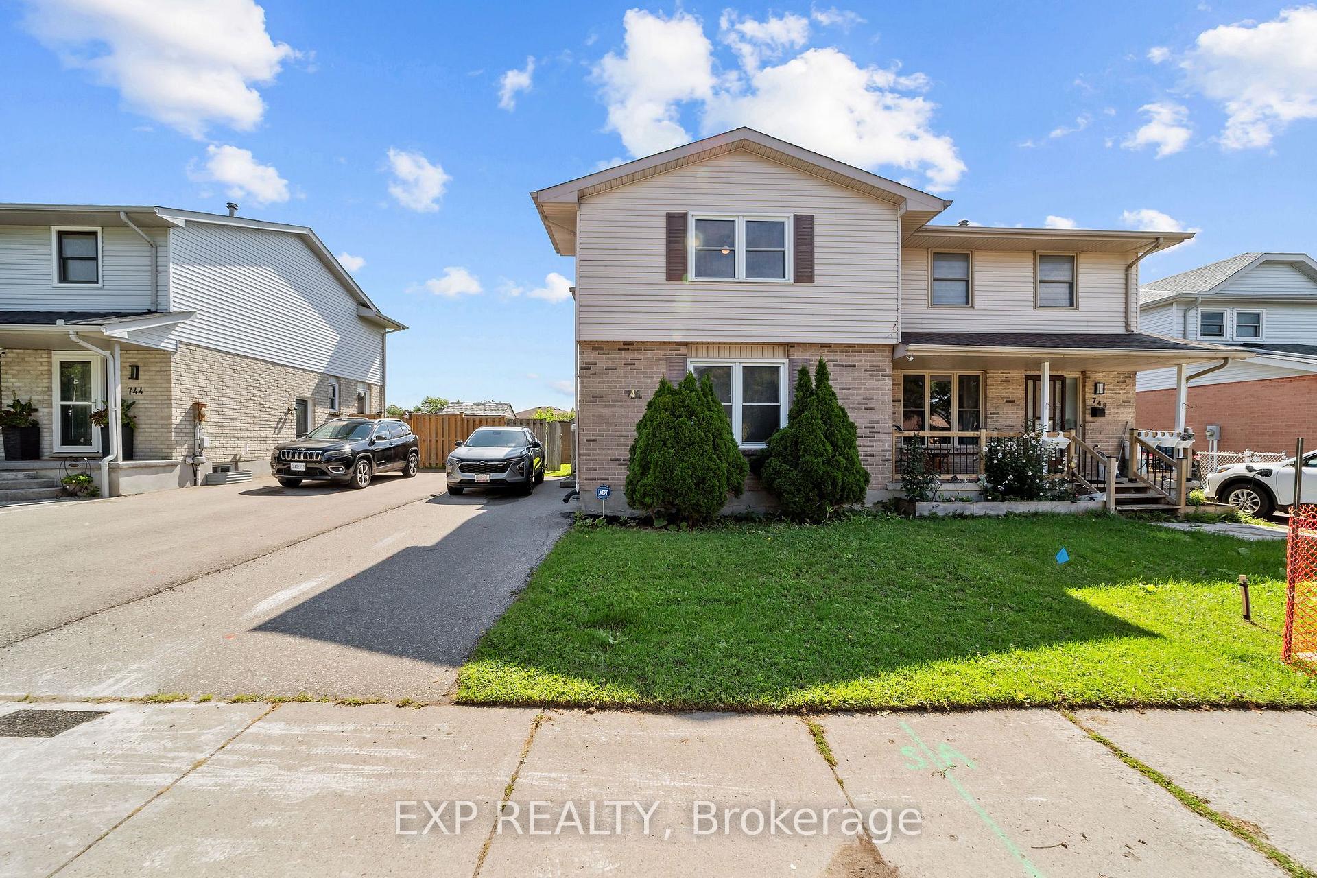 Photo 2 of 746 Homeview Road, London, South Q — HOMEH