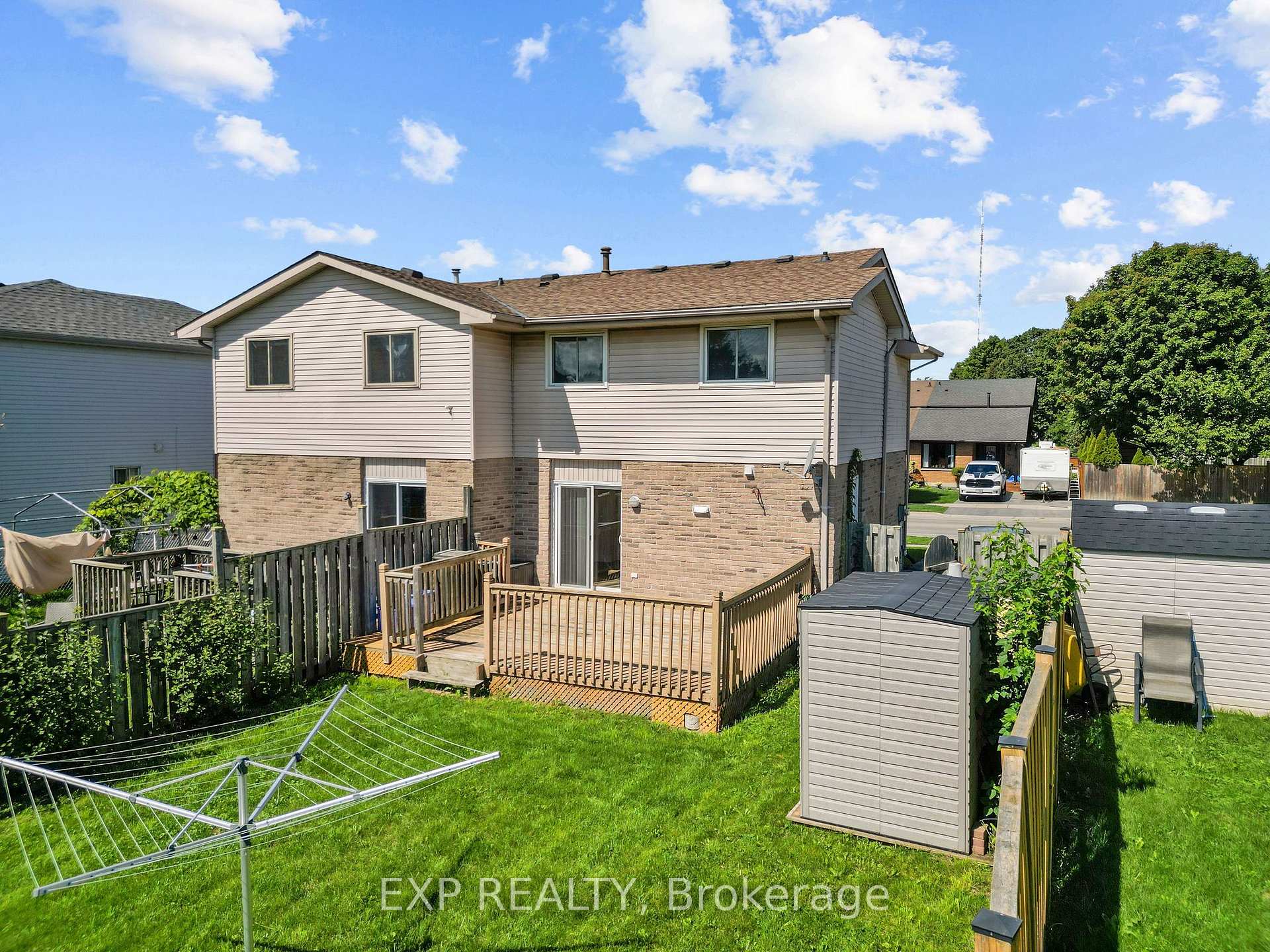 Photo 29 of 746 Homeview Road, London, South Q — HOMEH