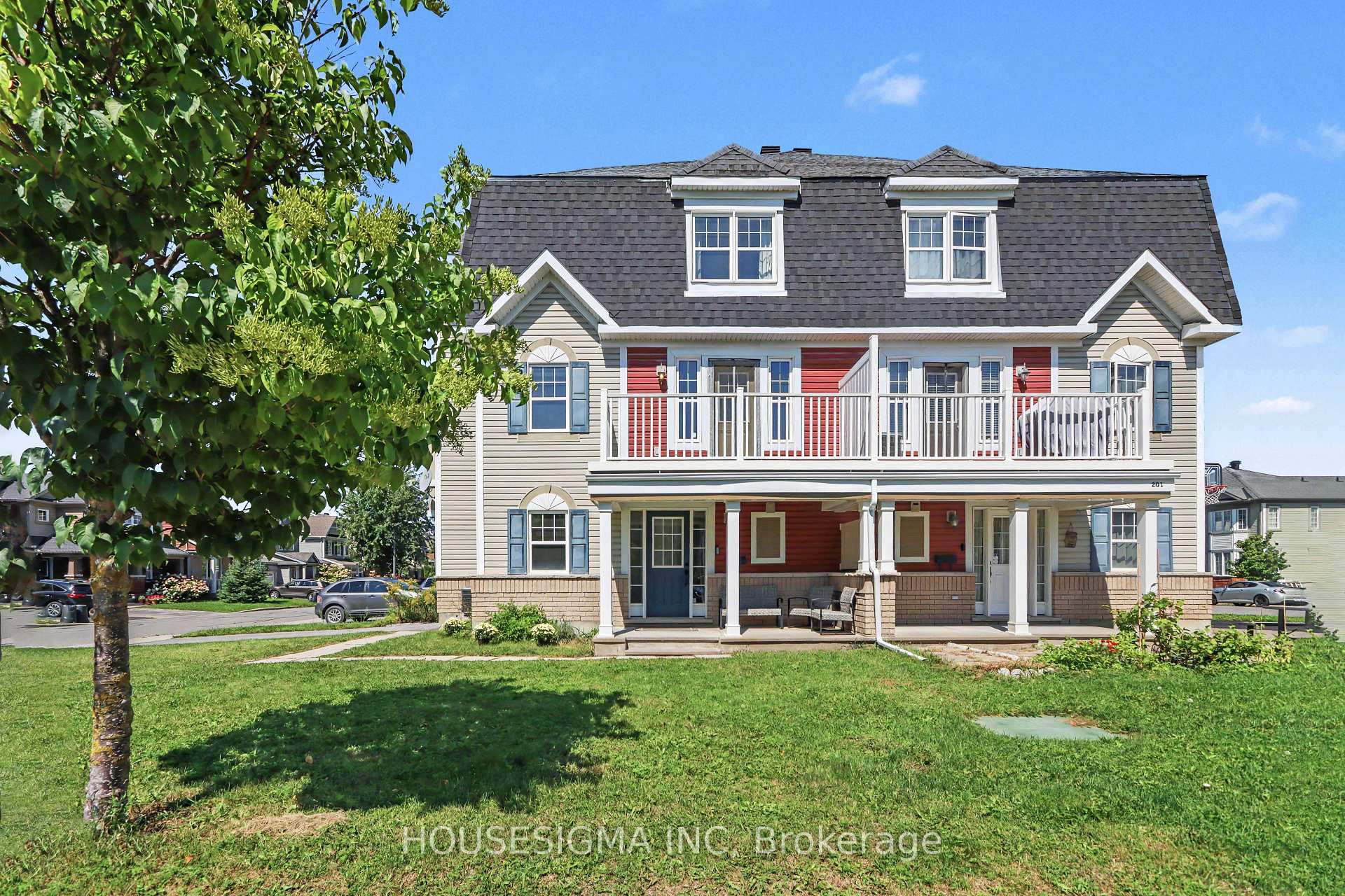Photo 4 of 110 Pennant Avenue, Ottawa, Barrhaven - Half Moon Bay — HOMEH