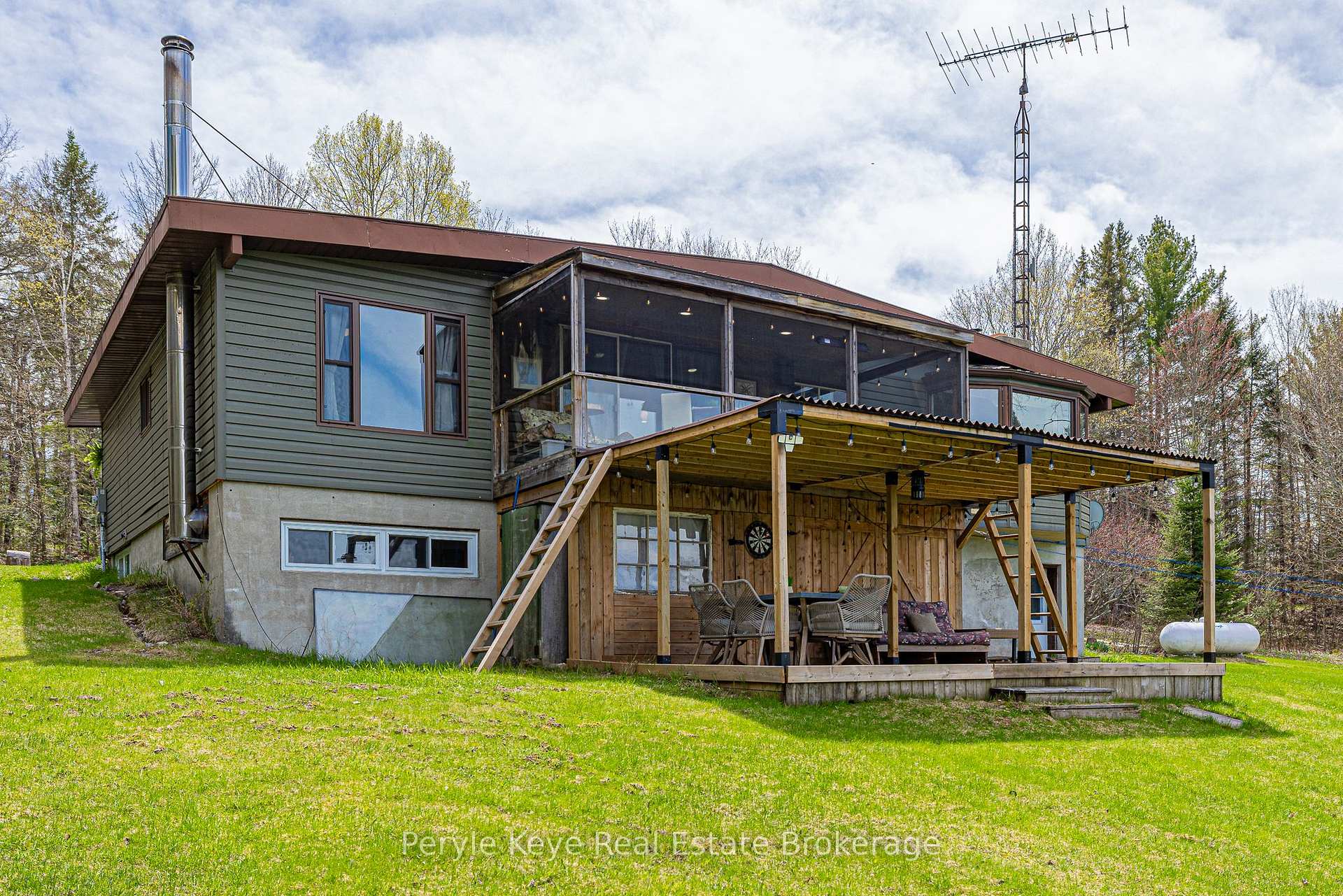 Photo 28 of 114 Robbs Rock Road, Burk's Falls — HOMEH