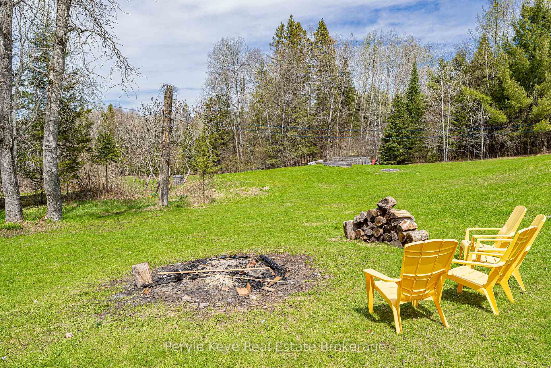 Photo 50 of 114 Robbs Rock Road, Burk's Falls — HOMEH