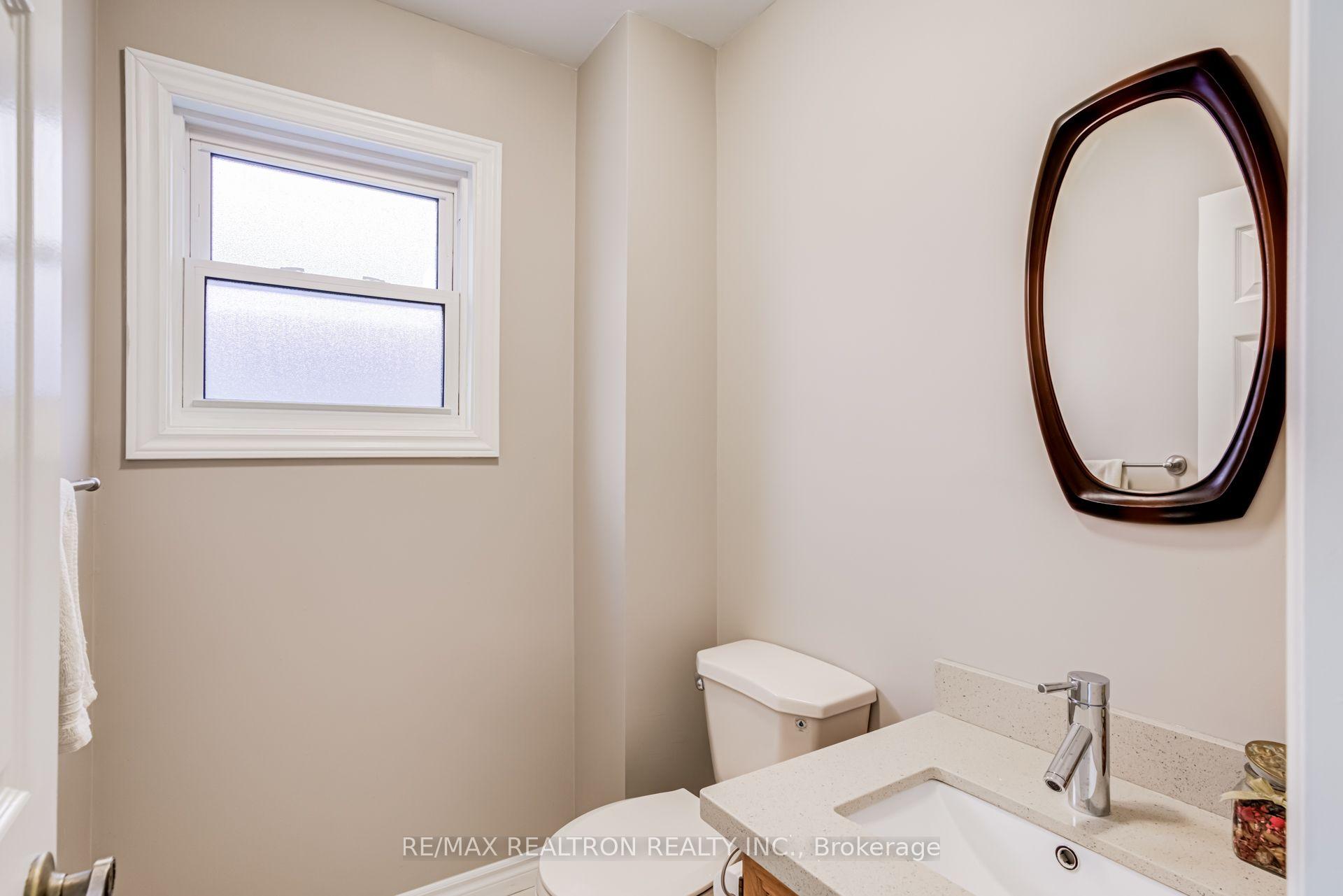 Photo 17 of 4379 Radisson Crescent, Mississauga, Central Erin Mills — HOMEH
