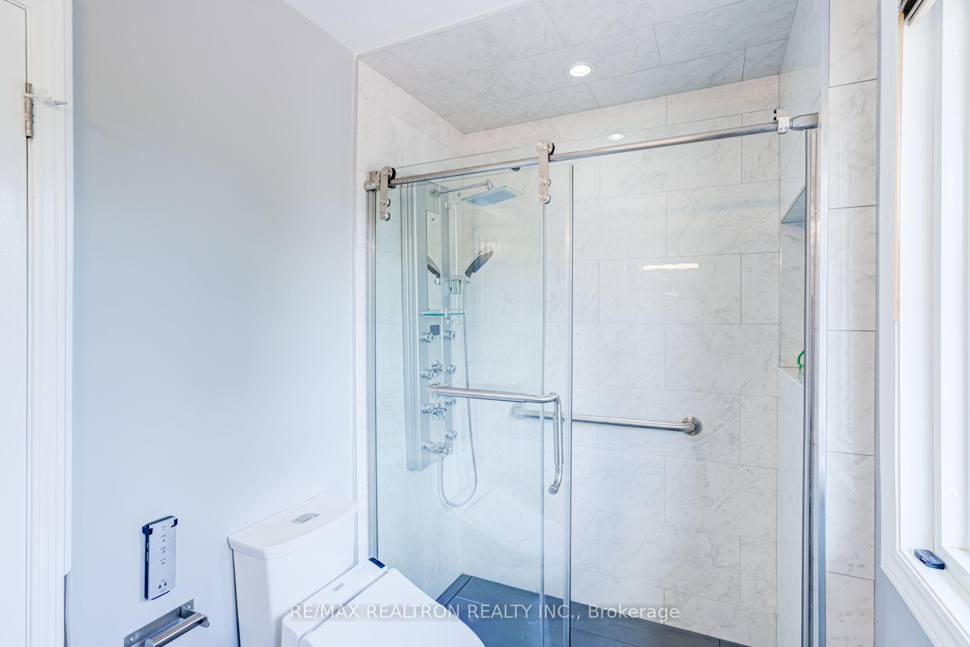 Photo 31 of 4379 Radisson Crescent, Mississauga, Central Erin Mills — HOMEH