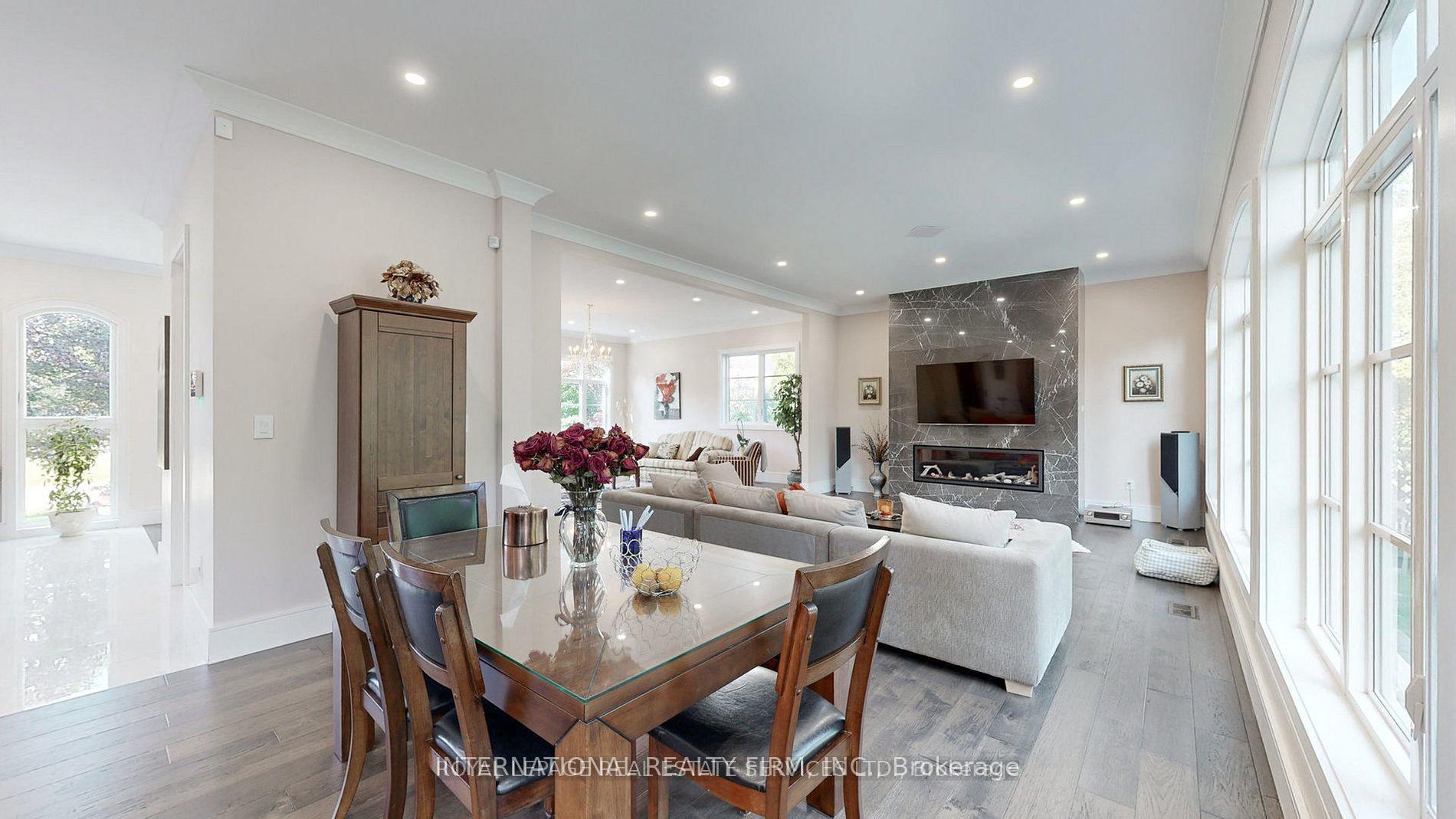 Photo 12 of 1286 Cambridge Drive, Oakville, Morrison — HOMEH