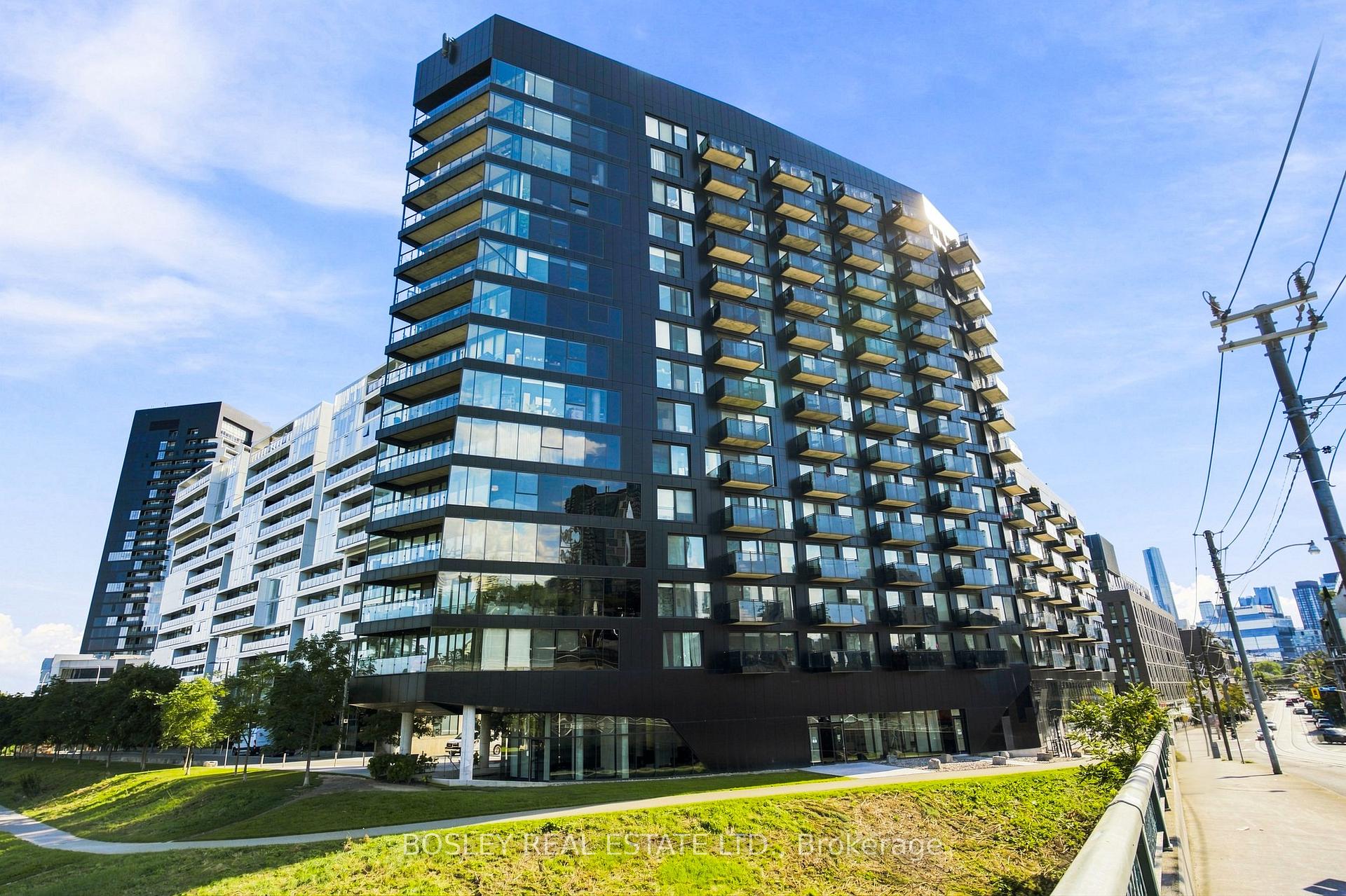 Photo 2 of Unit 617, 51 Trolley Crescent, Toronto, Waterfront Communities — HOMEH